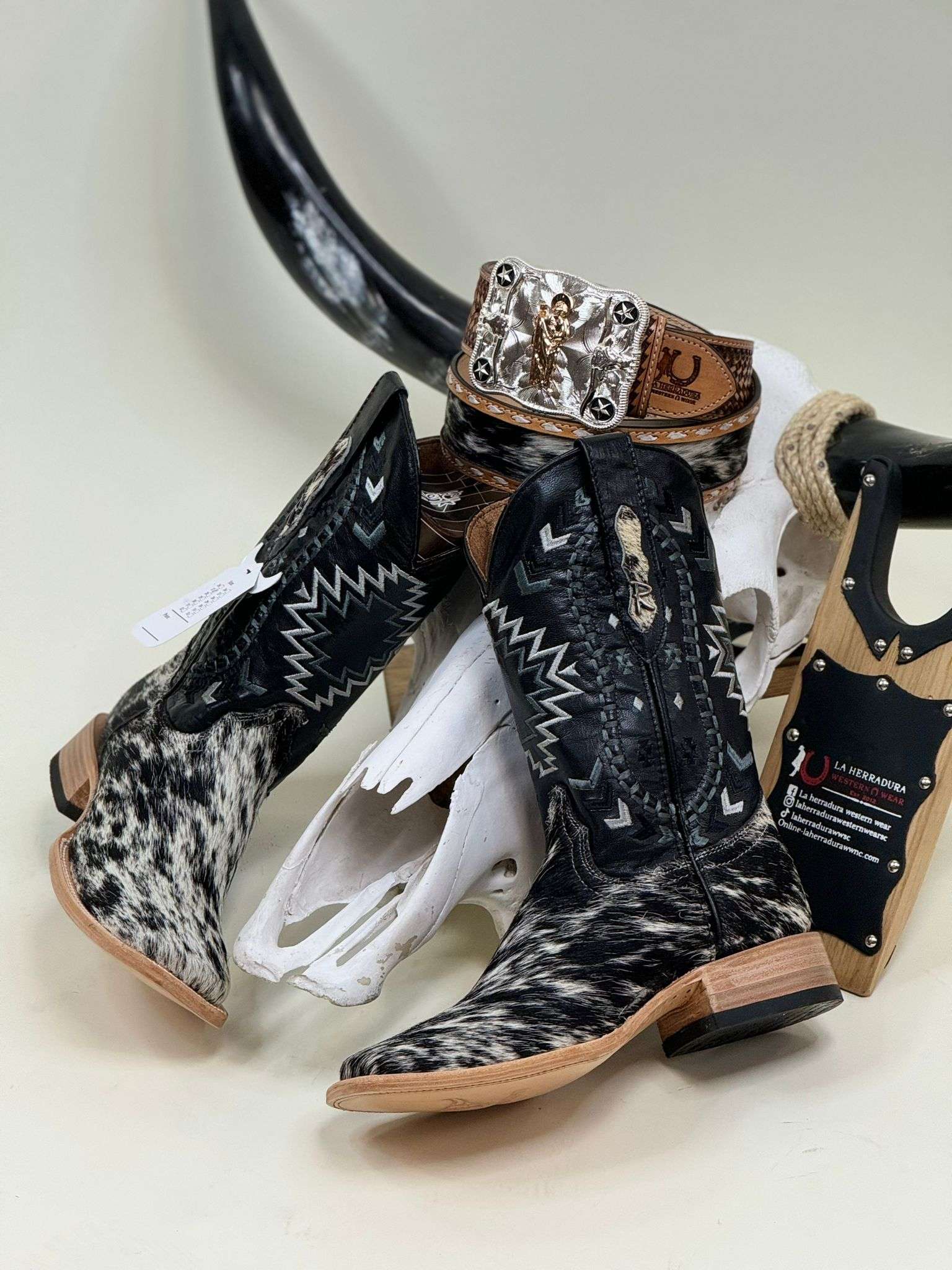 MENS COWHIDE Laherradurawwnc.com