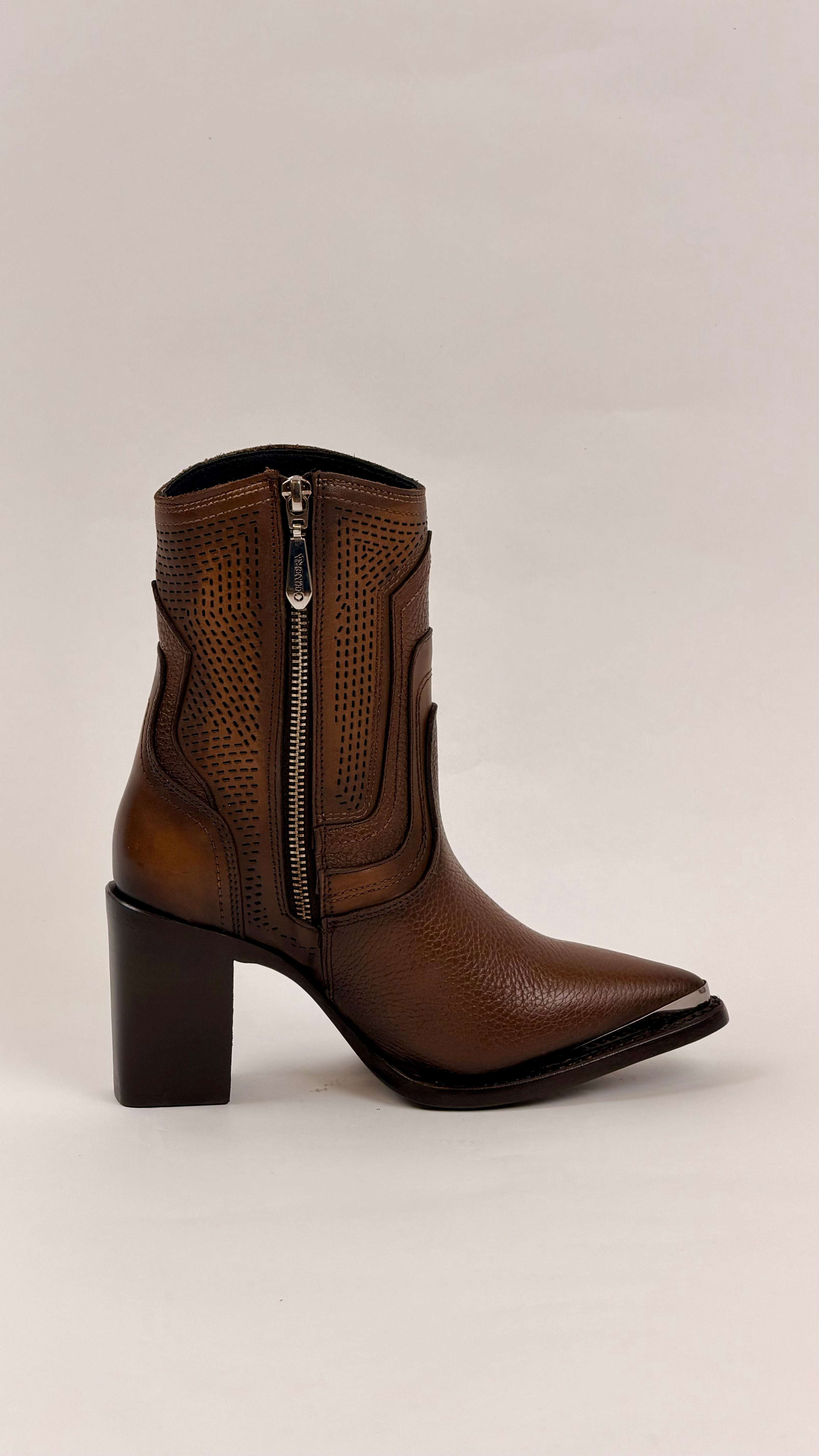 BOTIN DE RES SANTANA MIEL CC250 Laherradurawwnc.com