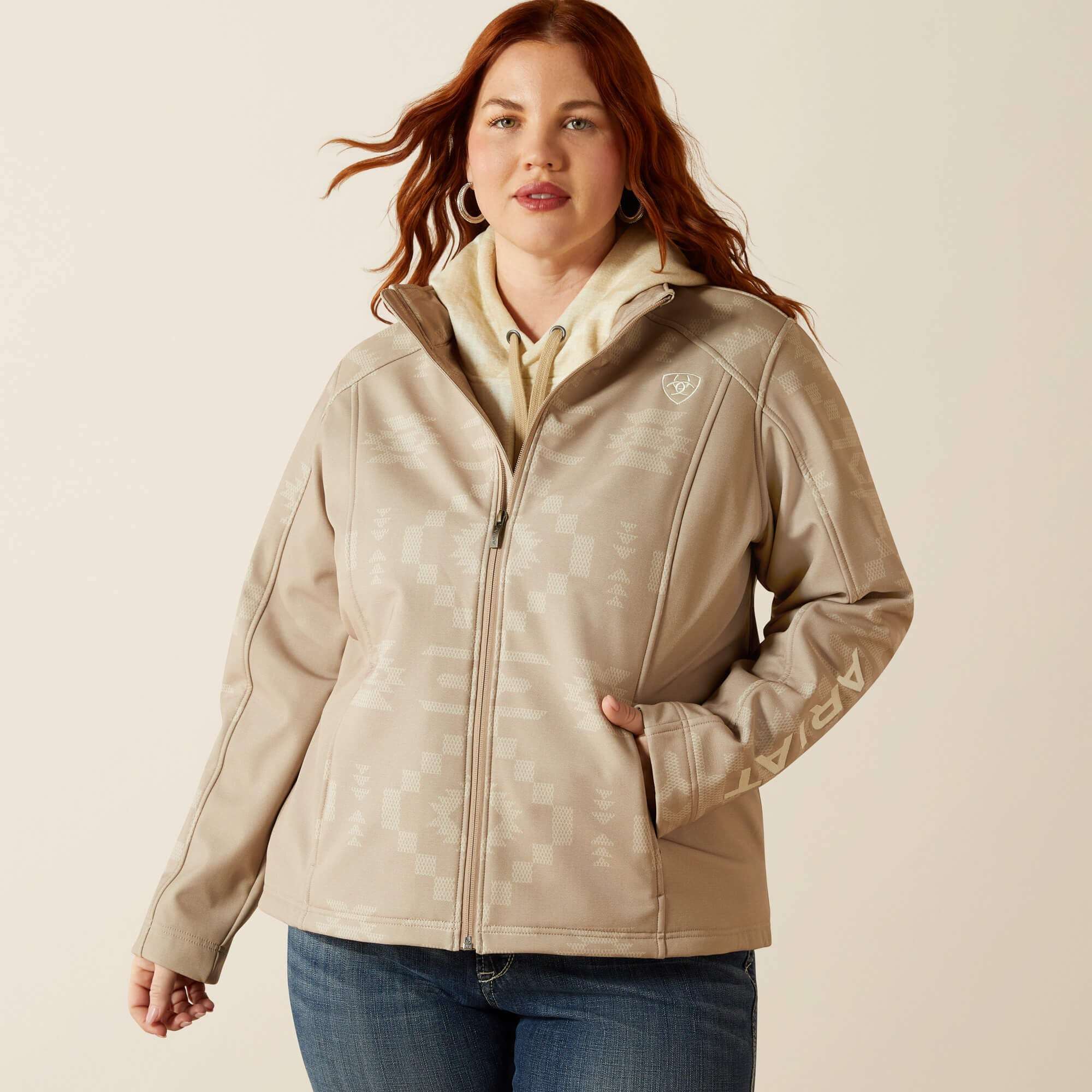 ARIAT WOMENS LOGO SOFTSHELL PRINT SOUTHWEST CROSS STITCH JAKET 10062212 Laherradurawwnc.com