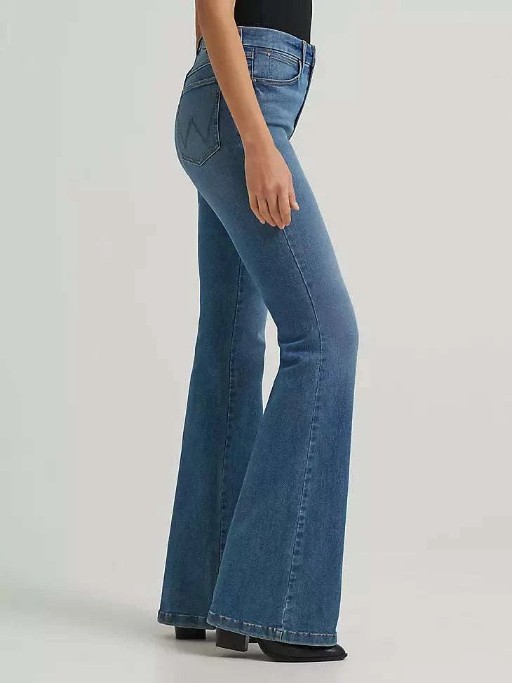 WRANGLER WOMEN BESPOKE FLARE JEANS- 112379506 Laherradurawwnc.com