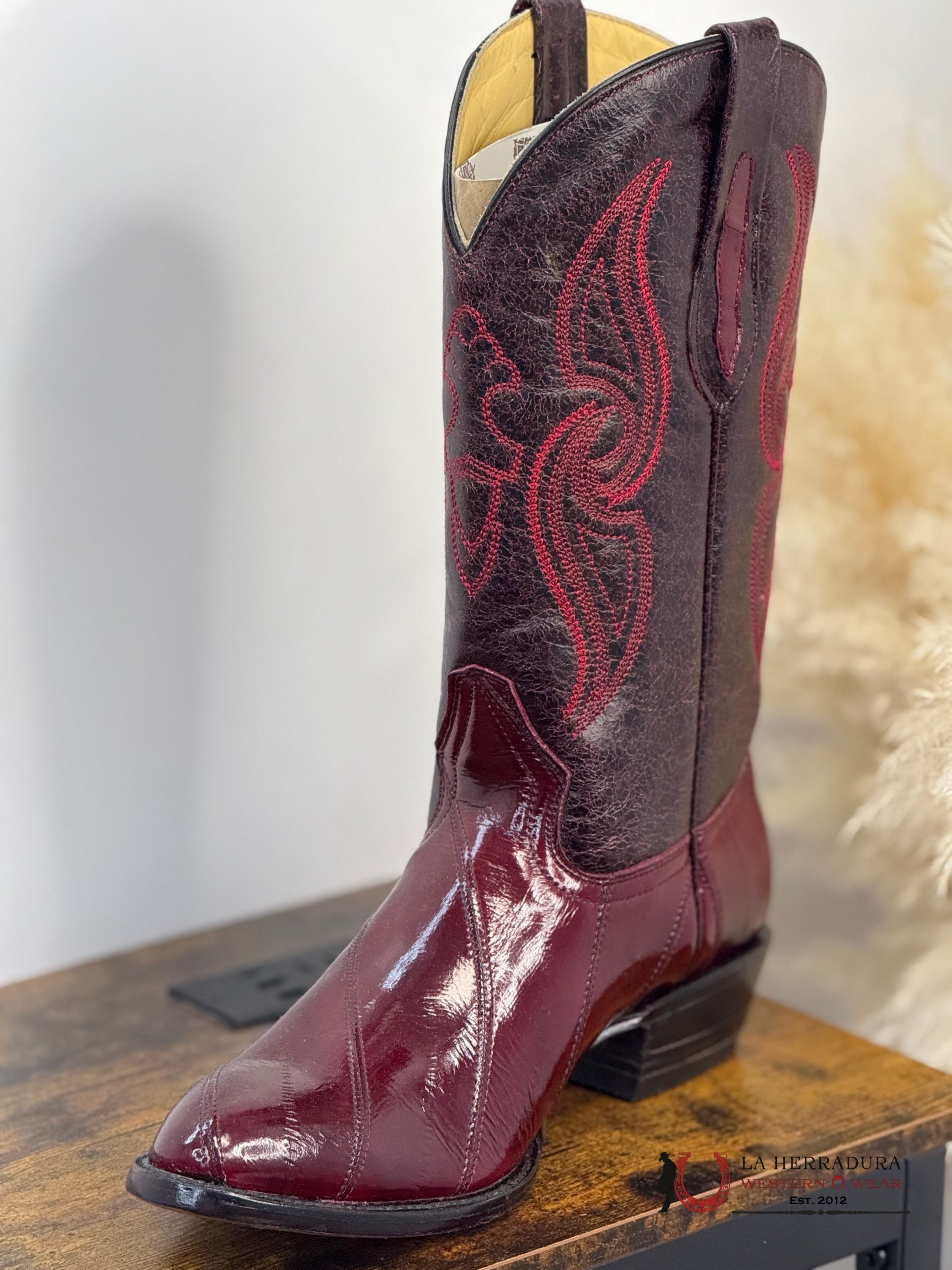 ARANGO SEMI-OVAL BOOTS WINE EEL BOTAS HOMBRES