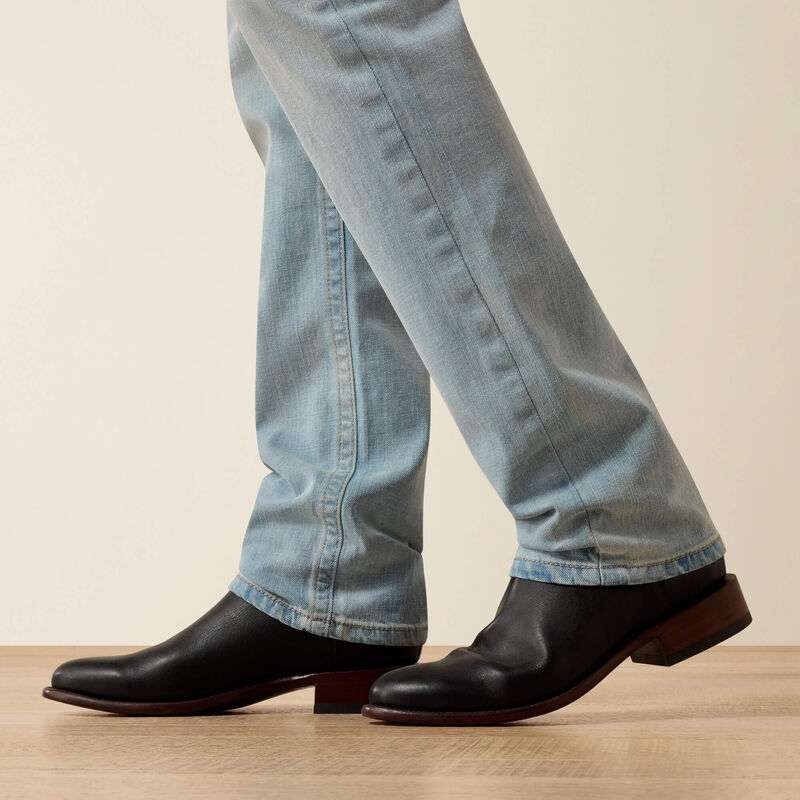 MEN’S ARIAT M8 MODERN SLIM LEG LELAND 10073011 Laherradurawwnc.com