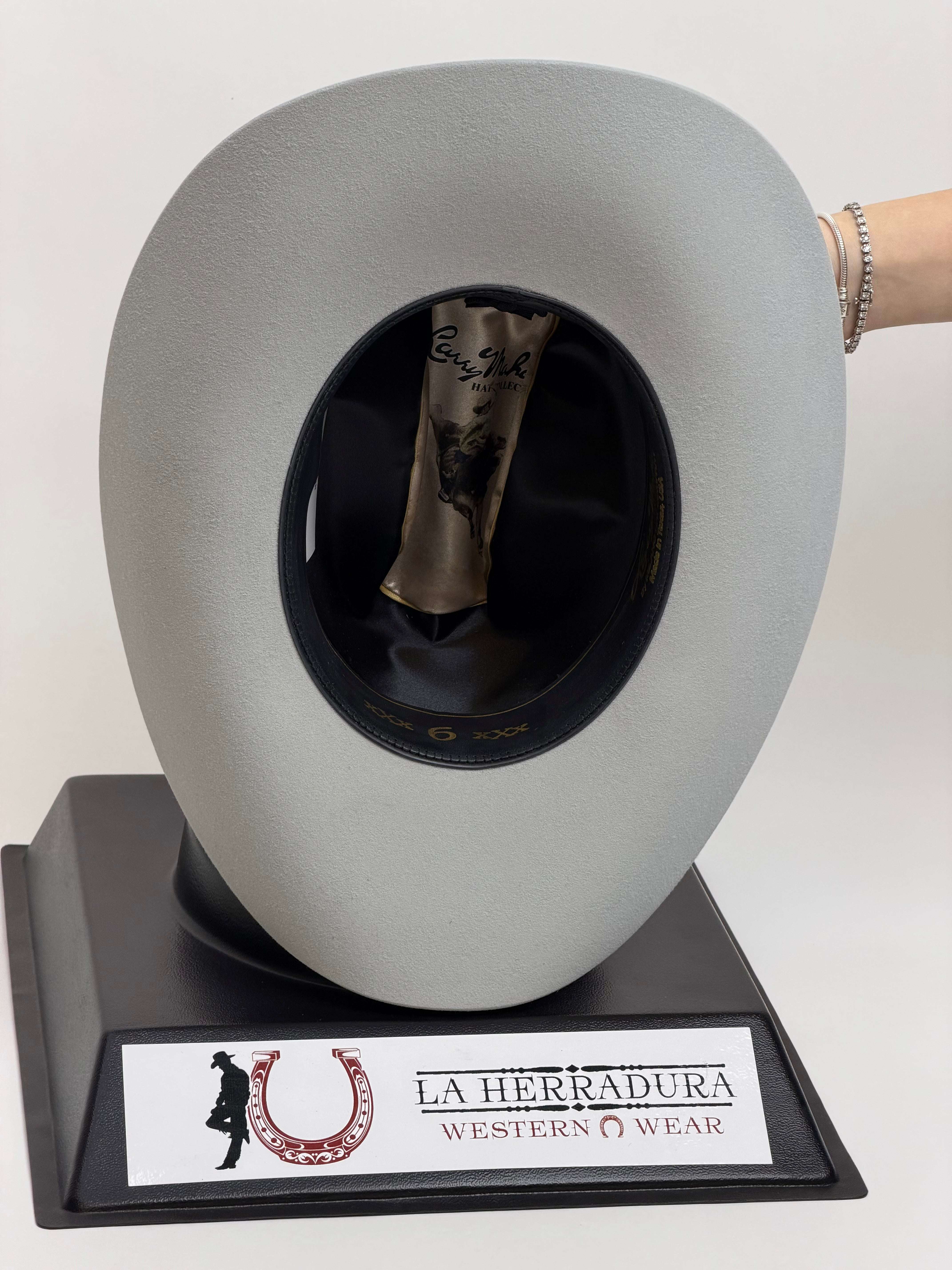 LARRY MAHAN´S 6X REAL PLATINUM Laherradurawwnc.com