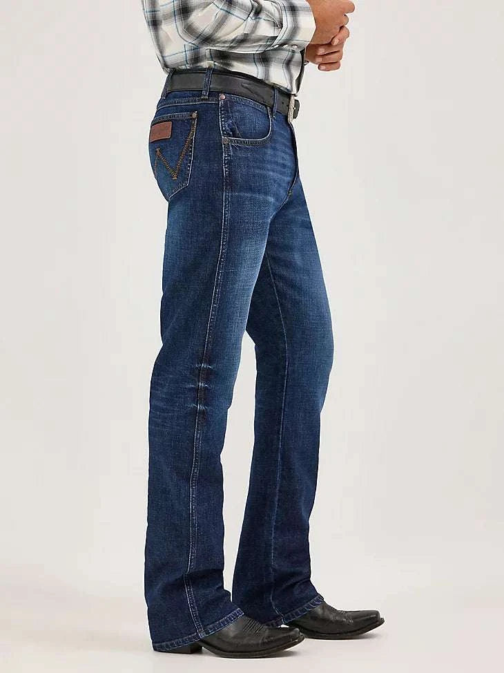WRANGLER MEN'S JEANS RETRO RELAXED BOOT BLUE 112370633 WRT20 Laherradurawwnc.com