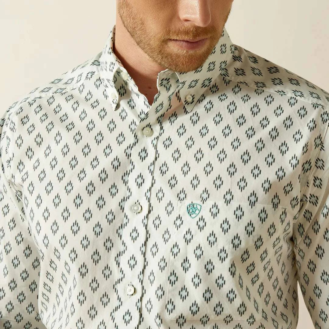 ARIAT MENS BASS FITTED WHITE BUTTON DOWN SHIRT WHITE 10062203 Laherradurawwnc.com