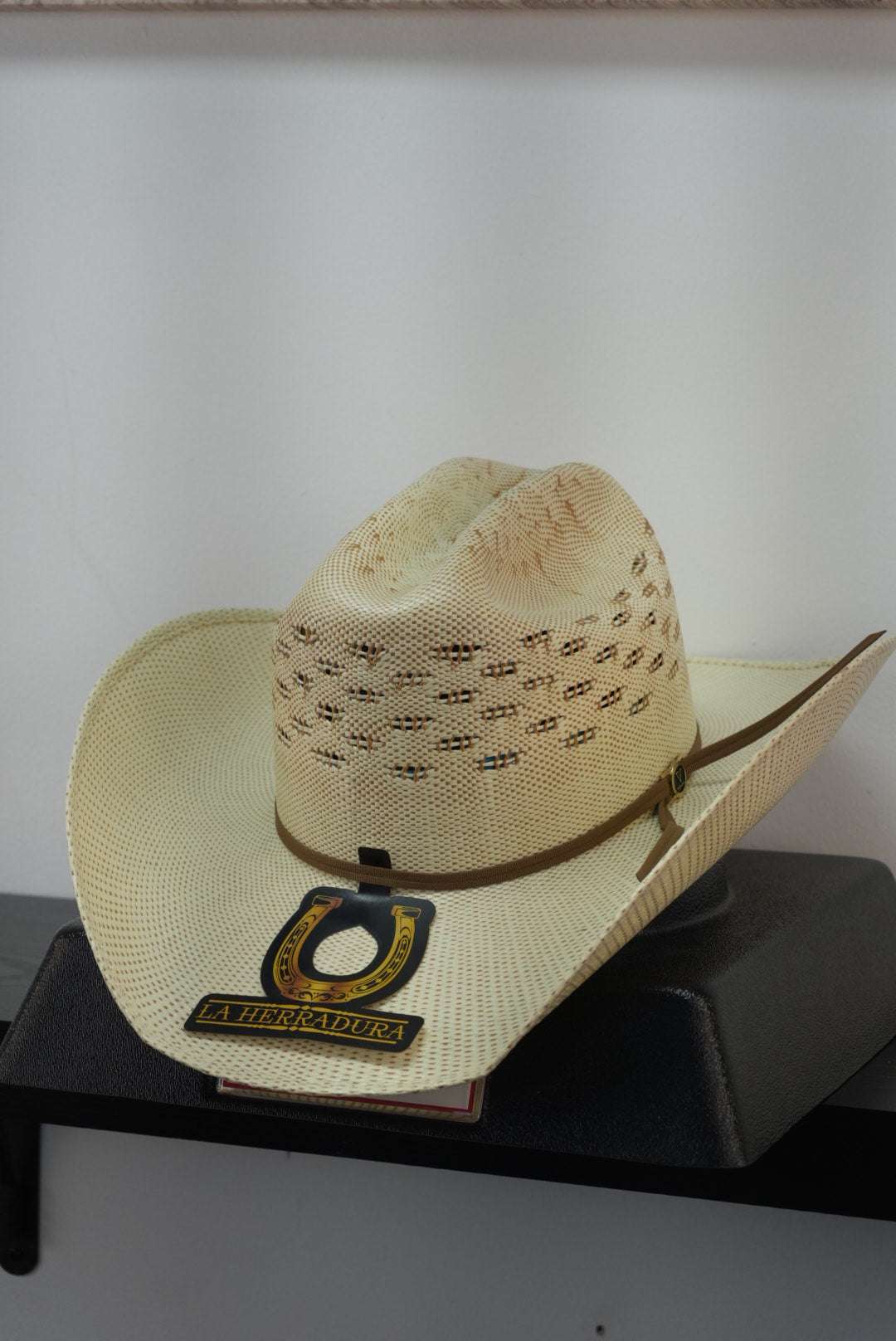 HERRADURA STRAW HAT MALBORO SHAPE BANGORA MOÑOSTANG Laherradurawwnc.com