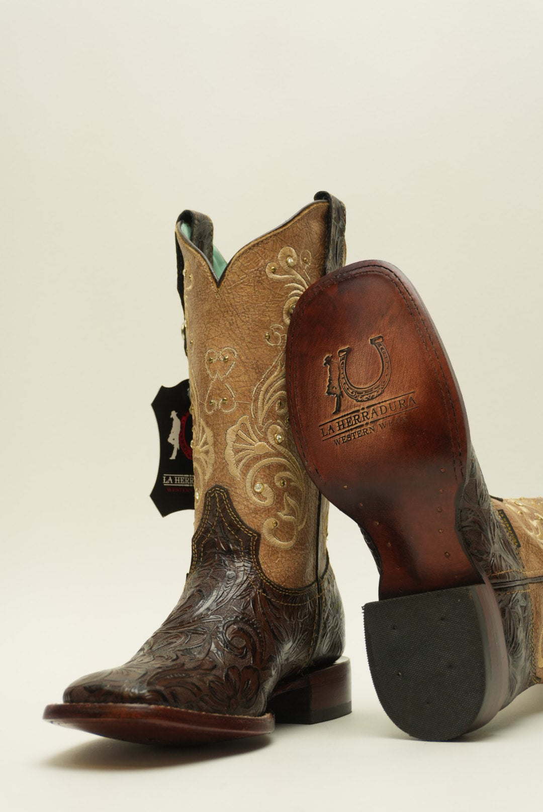 LA HERRADURA WOMEN CAMILA CINCELADO CAFE EGIPCIA TABACO