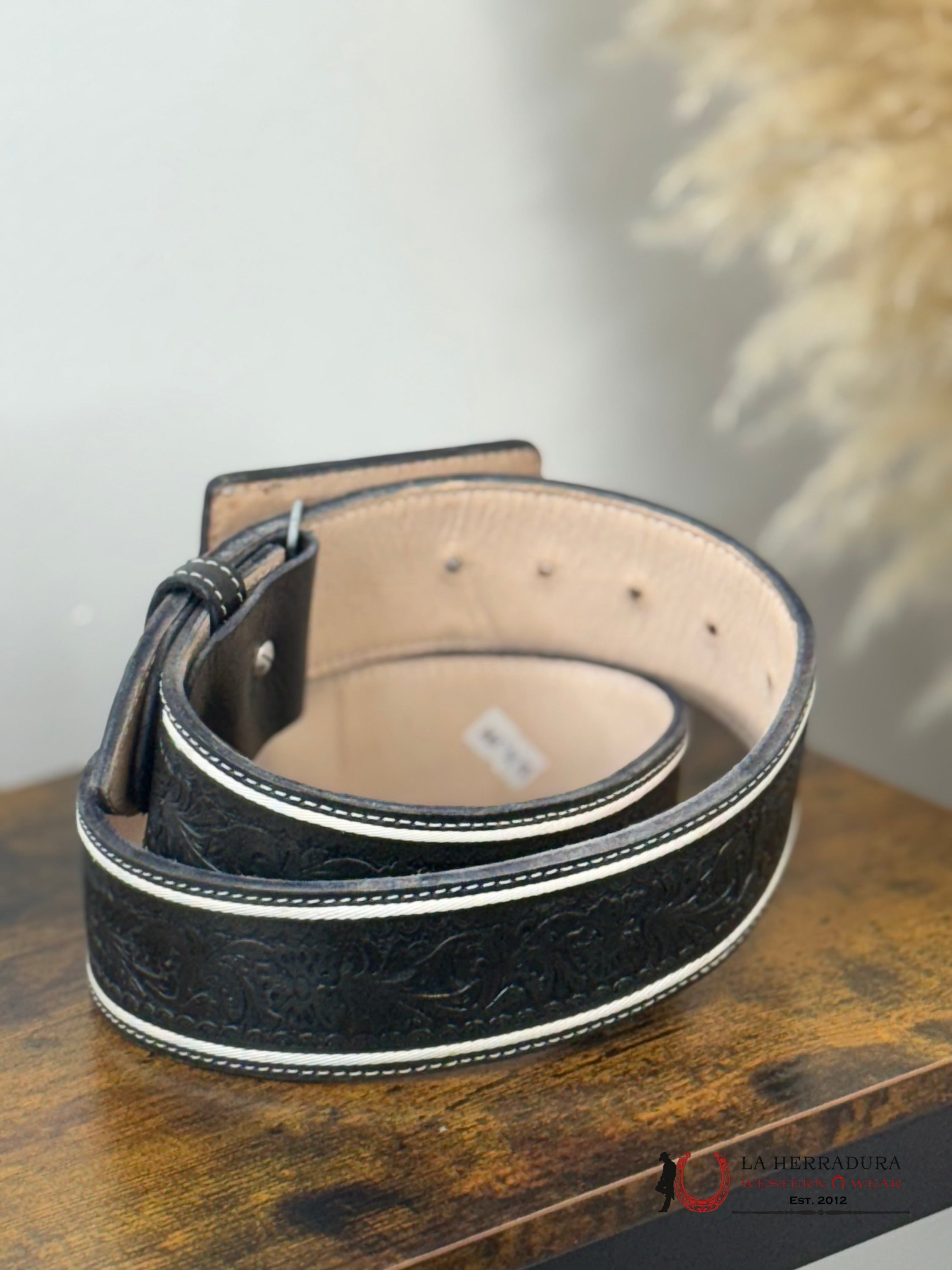 2IN BLACK EMBROIDERY WITH WHITE STICHING MEN BELT CINTURONES HOMBRES