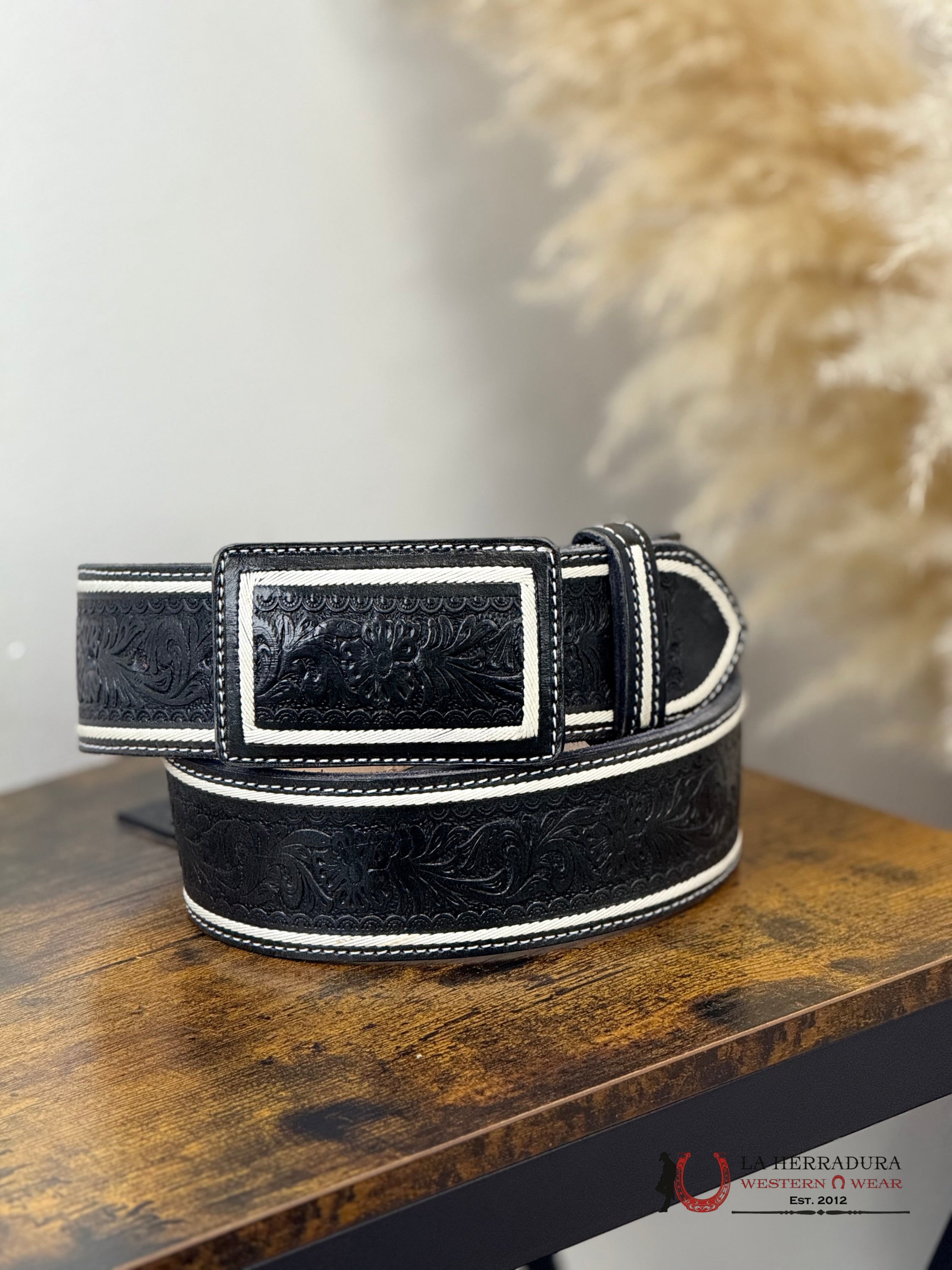 2IN BLACK EMBROIDERY WITH WHITE STICHING MEN BELT CINTURONES HOMBRES