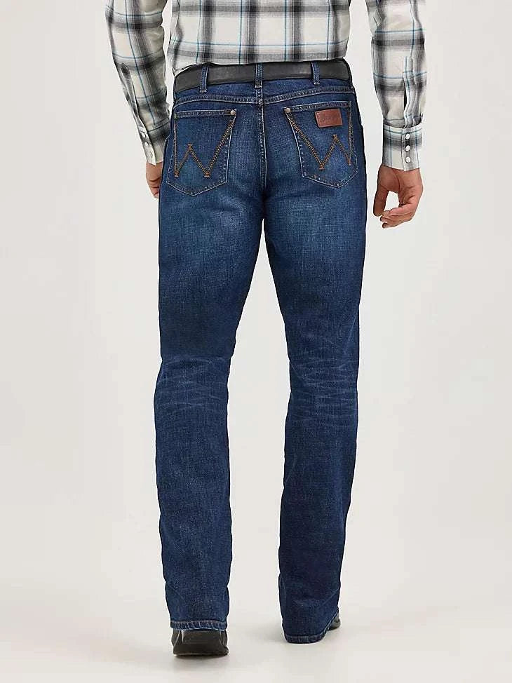 WRANGLER MEN'S JEANS RETRO RELAXED BOOT BLUE 112370633 WRT20 Laherradurawwnc.com