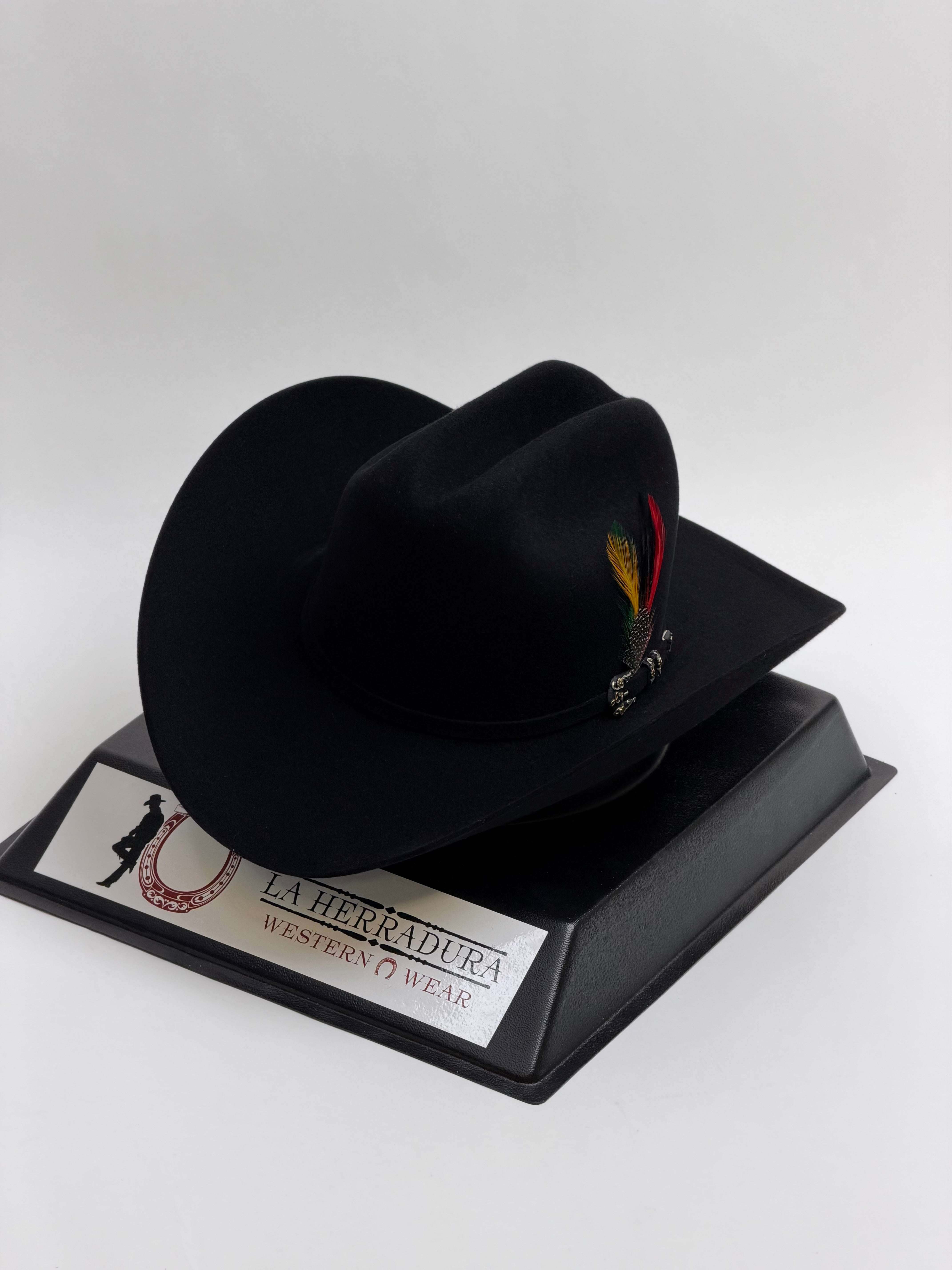 LARRY MAHAN´S 10X JERARCA BLACK Laherradurawwnc.com
