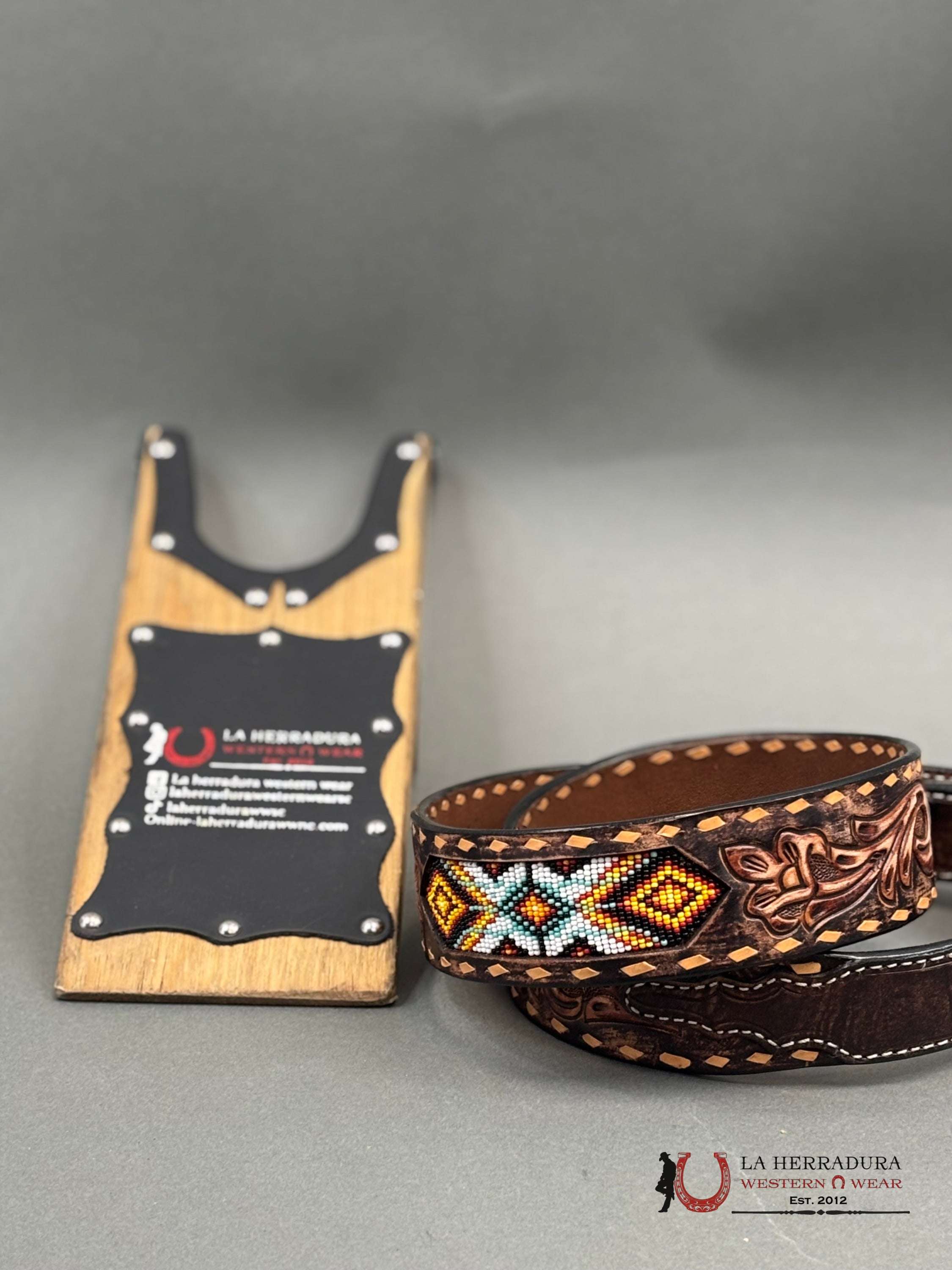 3D Brown Tooled Aztec Beaded Belt Cinturones Hombres