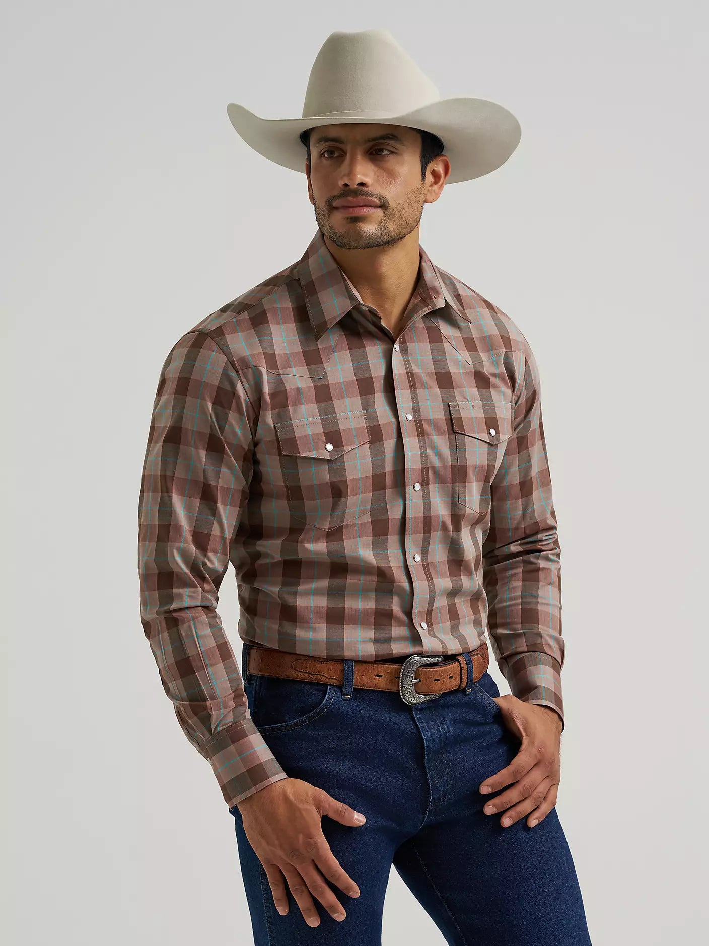 WRANGLER MENS BROWN LONG SLEEVED CHECKERED SHIRT WITH POCKETS 112381649