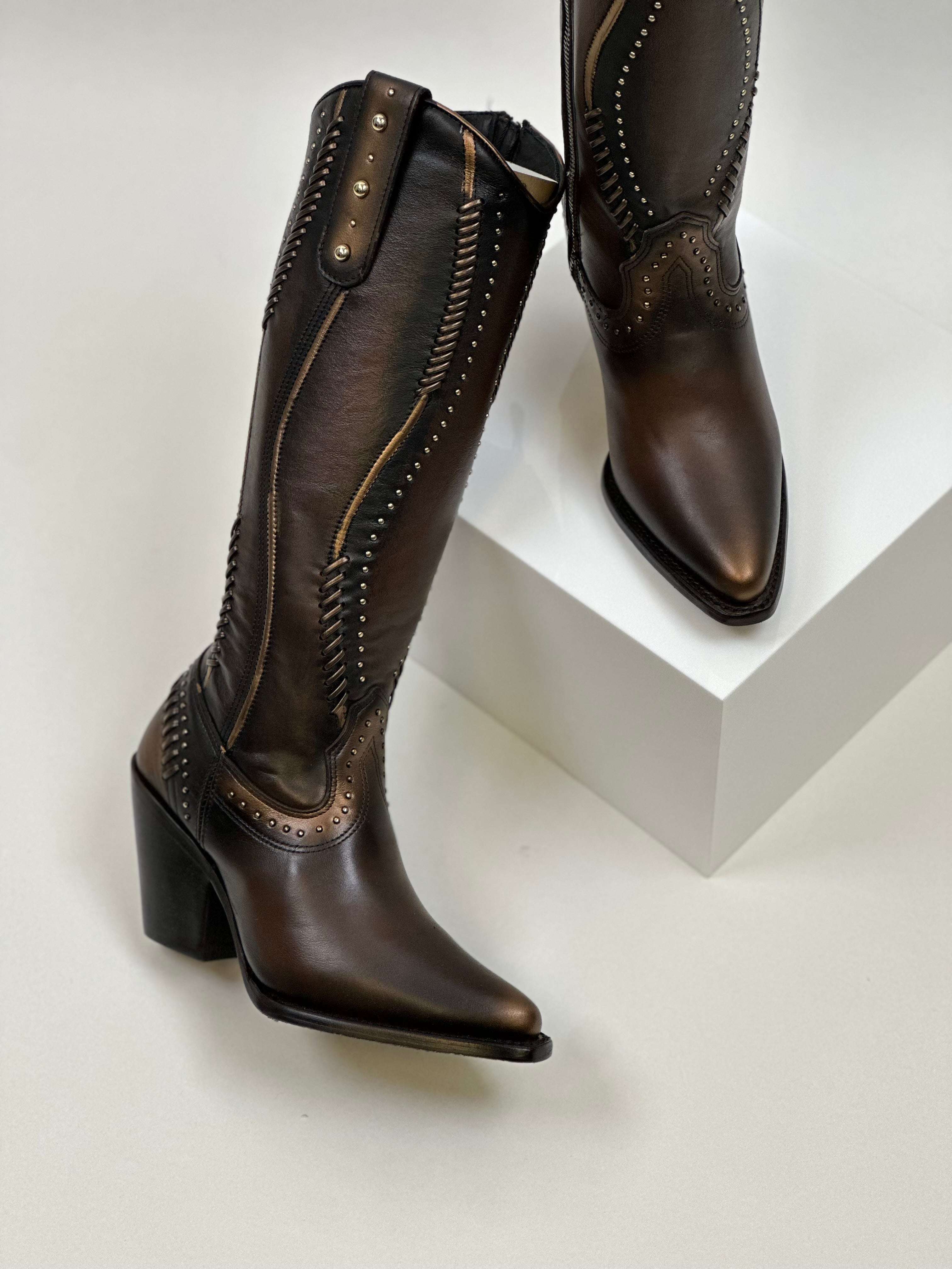 WOMEN’S CUADRA TALL BOOT RES VINTAGE CAMALEON BROWN SUAVE CC260 Laherradurawwnc.com