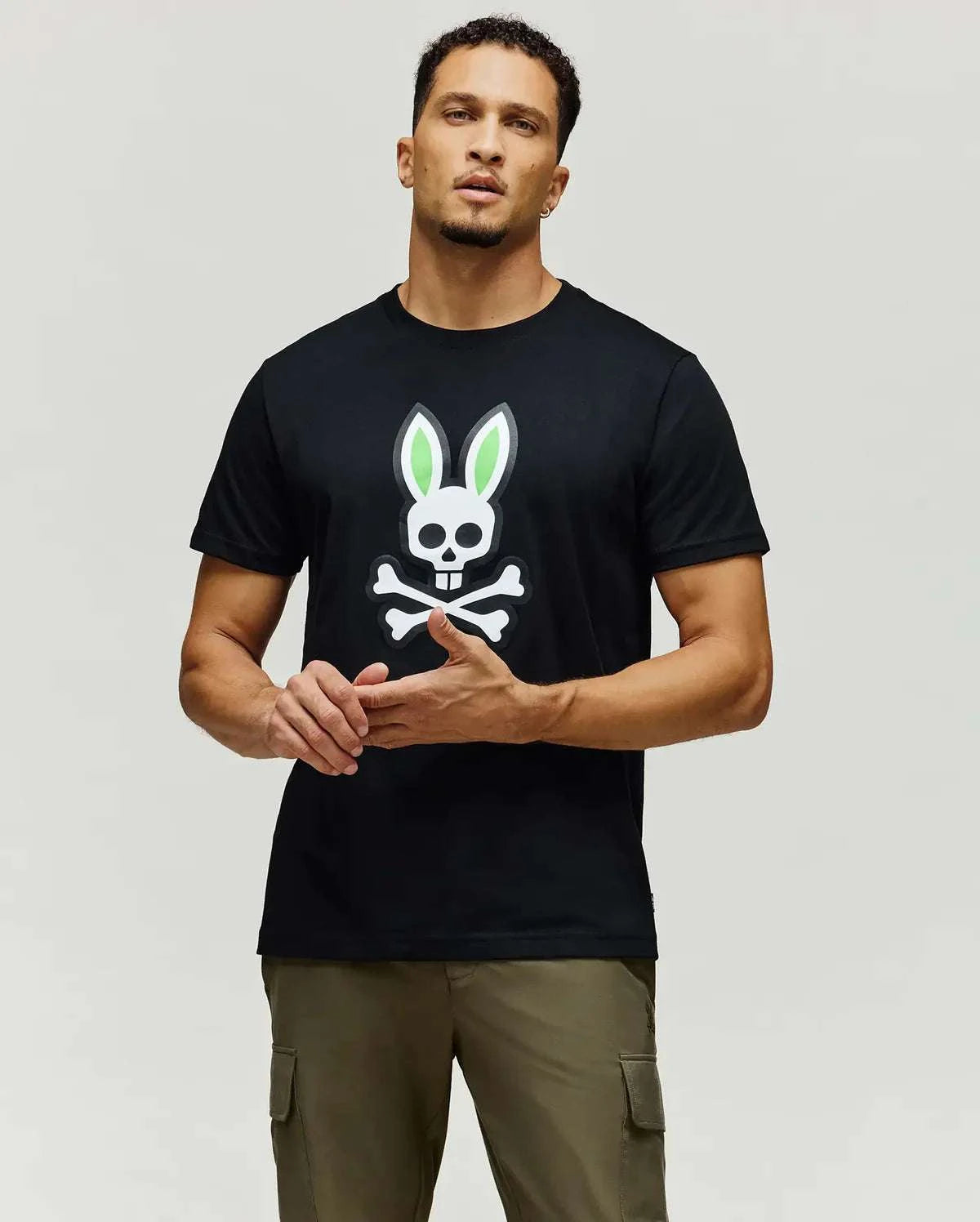 PSYCHO BUNNY REX GRAPHIC TEE BLACK & GREEN - MT0200324 Laherradurawwnc.com