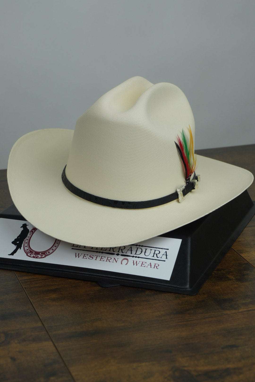 SOMBRERO TOMBSTONE 1000X JOHNSON Laherradurawwnc.com