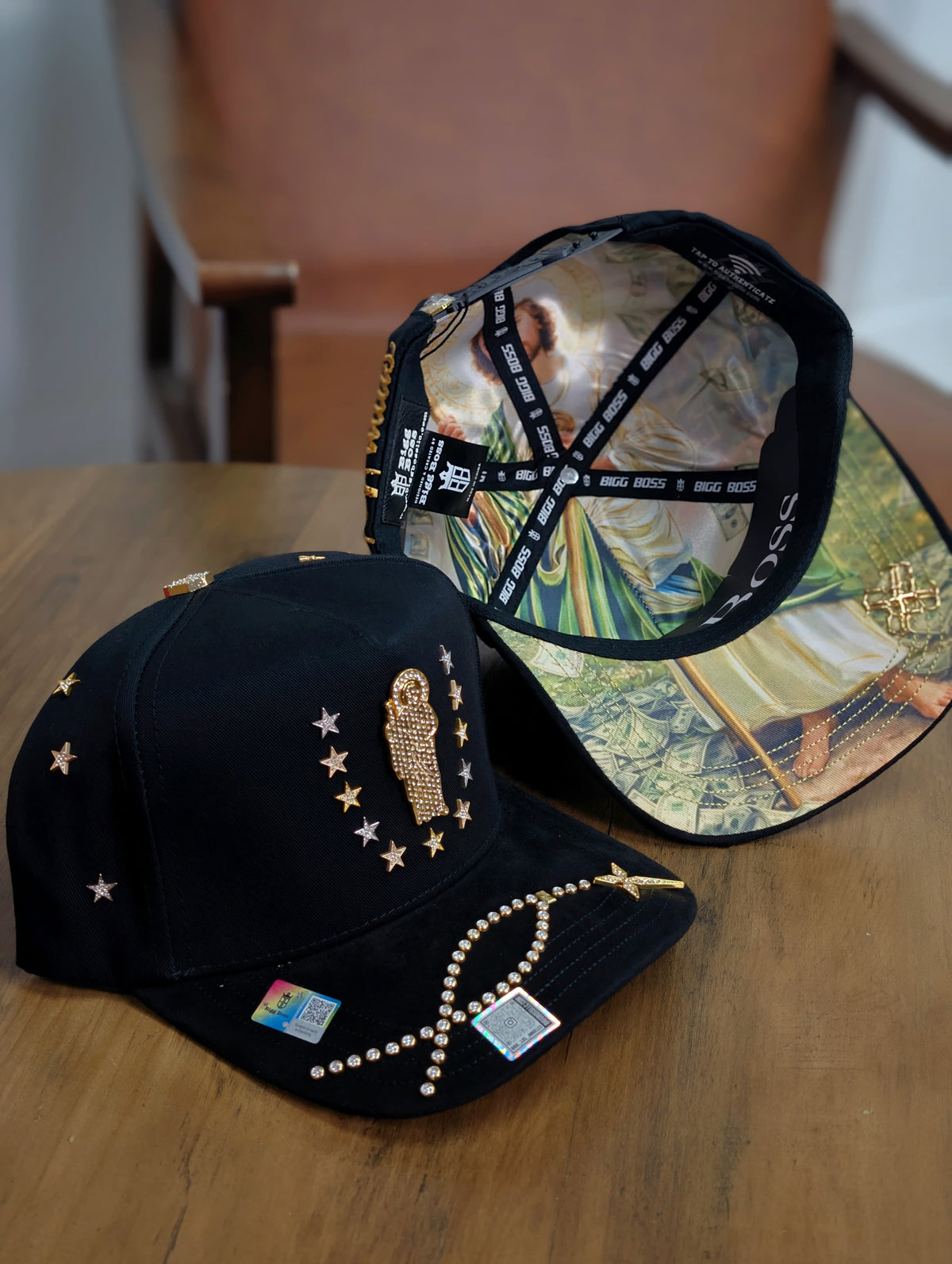 BIGG BOSS HATS COLLECTION SAN JUDAS BLACK AND GOLD