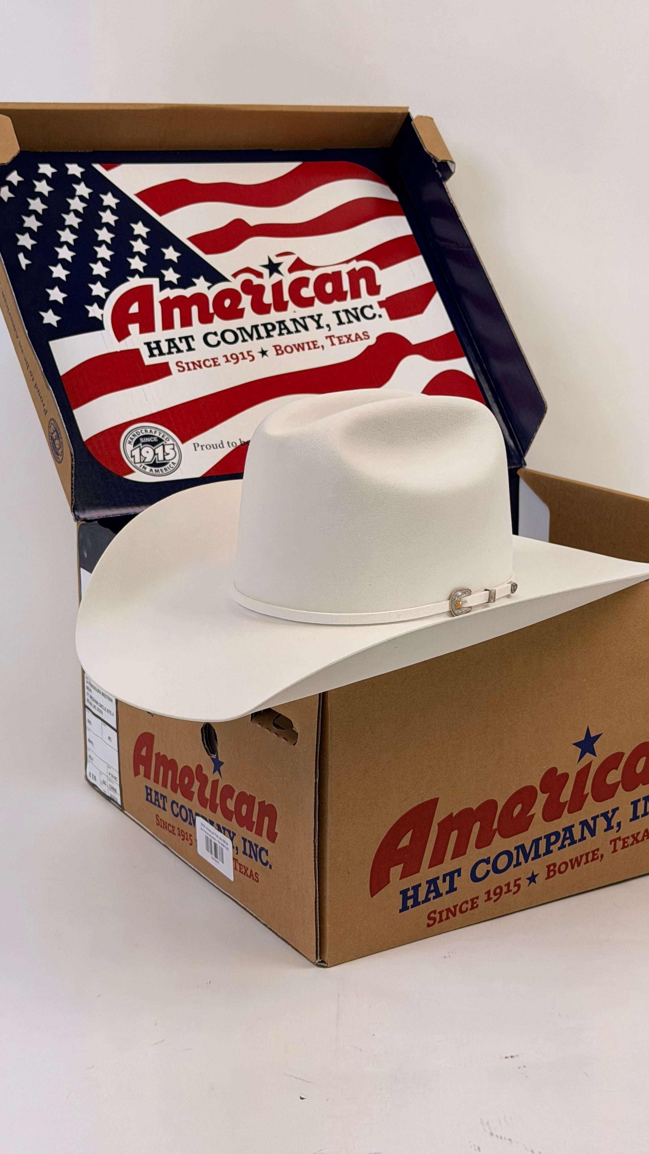 White cowboy hat in an American Hat Company box