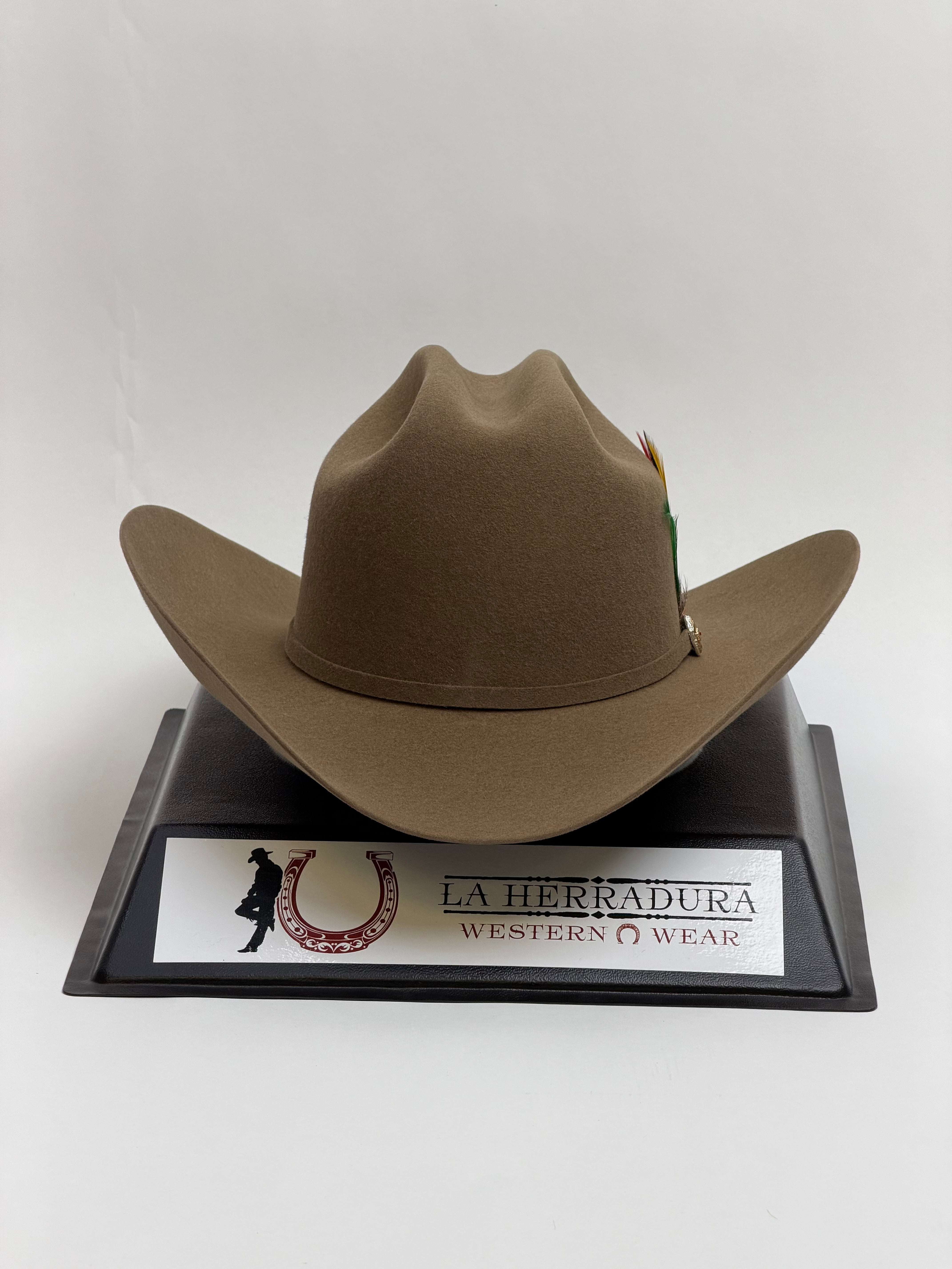 LARRY MAHAN´S 6X REAL FAWN Laherradurawwnc.com