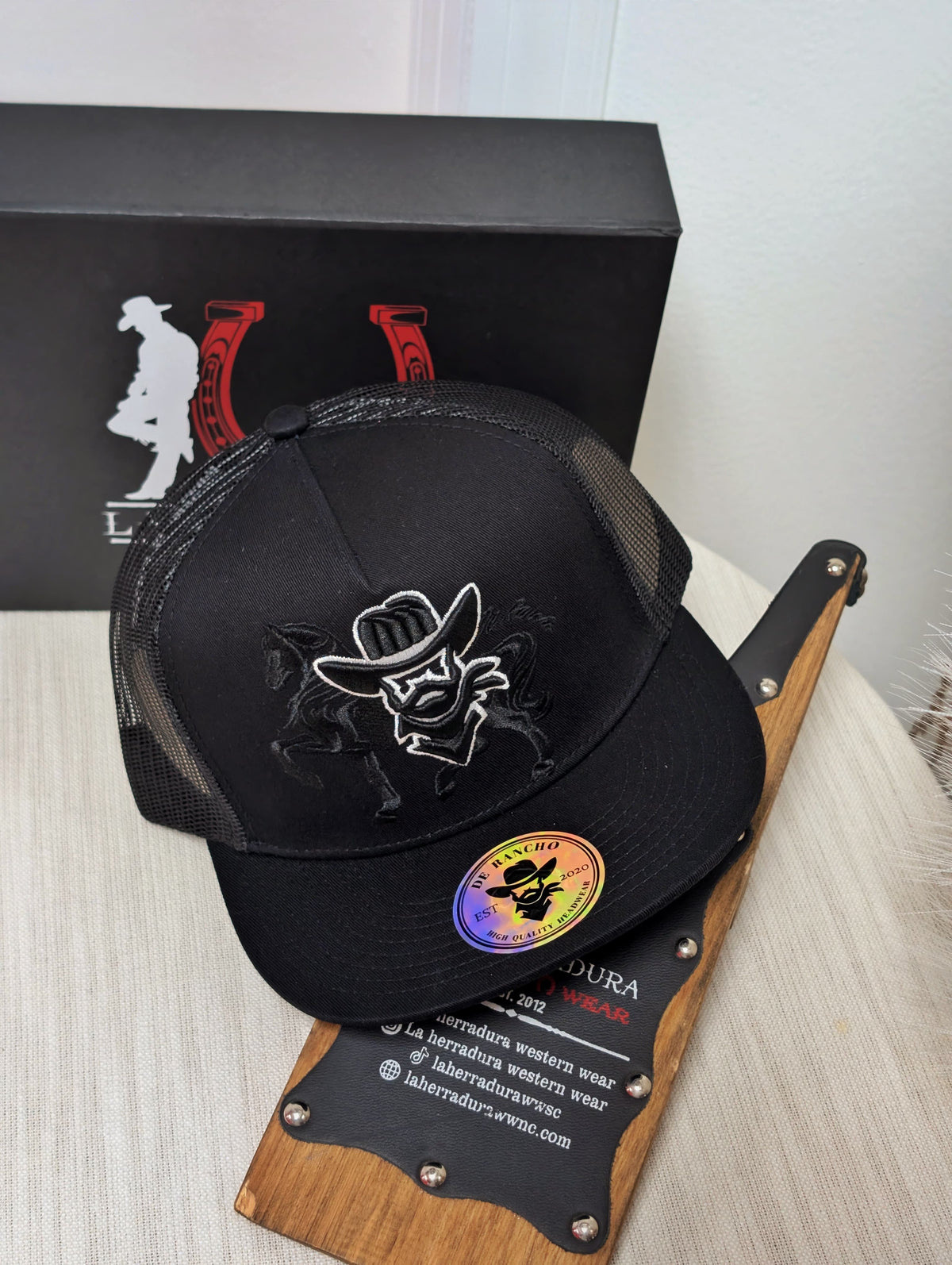 DE RANCHO HATS SNAPBACK BLACK HORSE BLACK