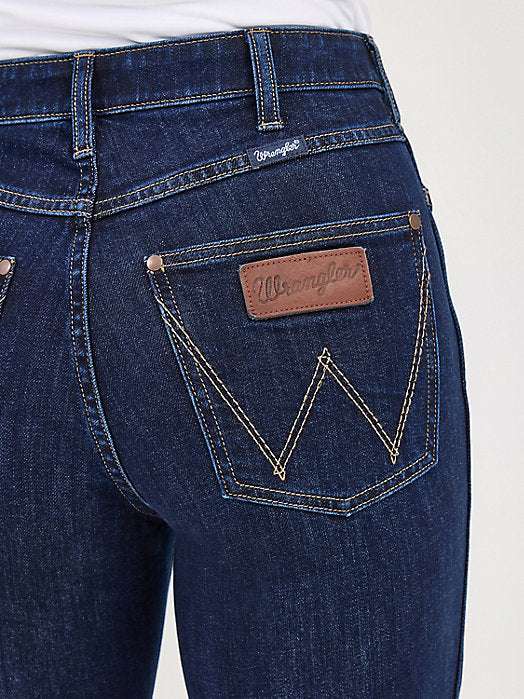 WOMEN'S WRANGLER RETRO HIGH RISE TROUSER 112371909 Laherradurawwnc.com
