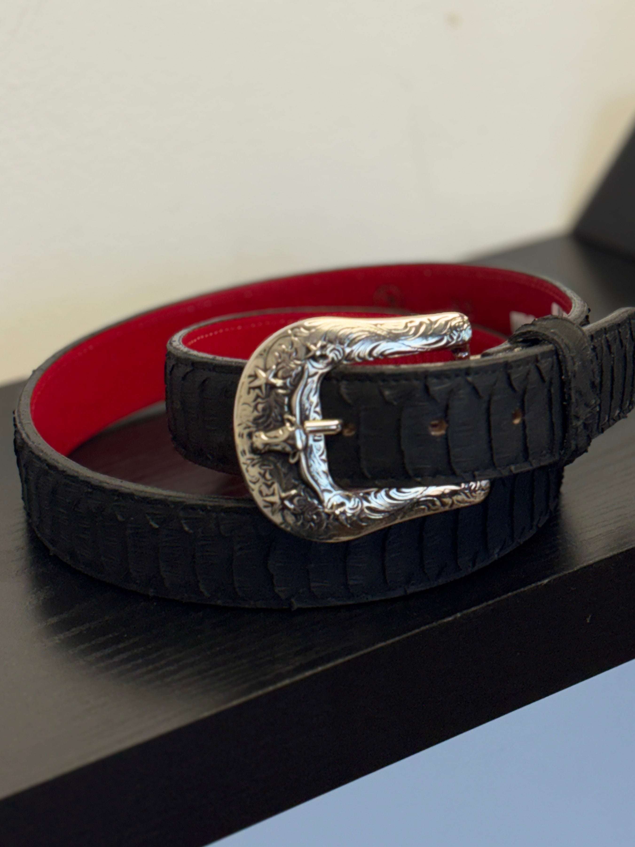 CINTO ROCKEM' PRINT PYTHON BLACK AND RED BELT Laherradurawwnc.com