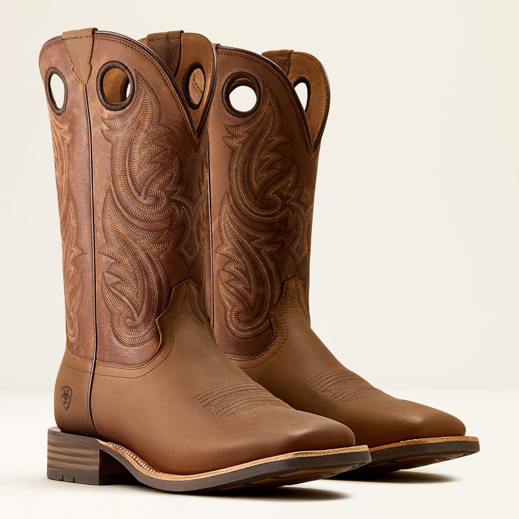 ARIAT MENS HIGHLAND TOUGHSTOCK DISTRESSED BROWN/TACK ROOM BROWN 10074255