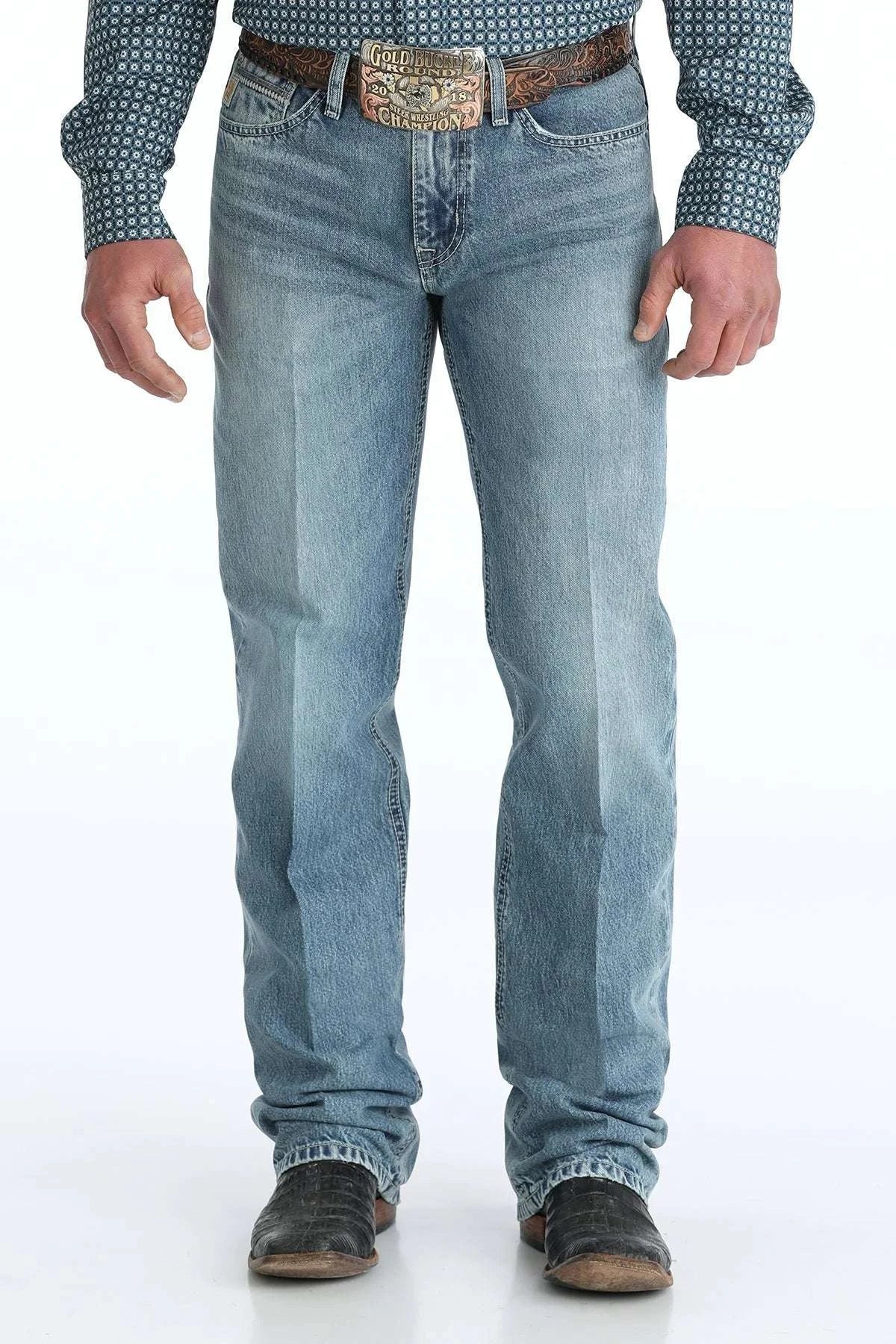 MENS CINCH JEAN GRANT IND RELAXED FIT LIGTH STONE MB33037001 Laherradurawwnc.com