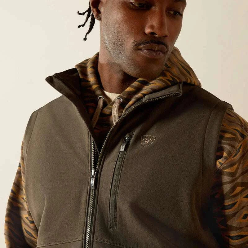 MEN'S ARIAT LOGO SOFTSHELL DARK GREEN HEATHER VEST - 10062591 Laherradurawwnc.com