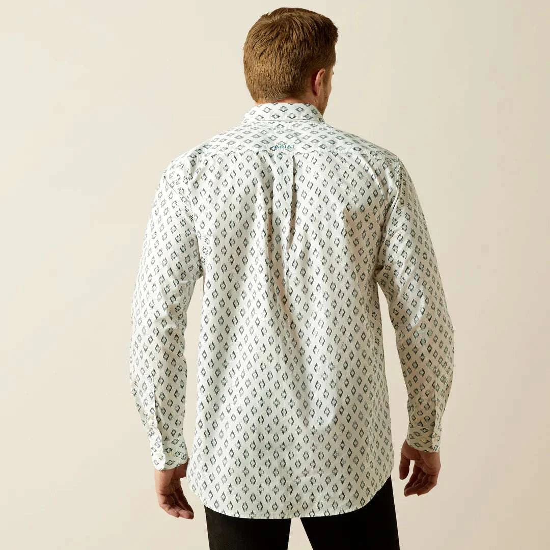ARIAT MENS BASS FITTED WHITE BUTTON DOWN SHIRT WHITE 10062203 Laherradurawwnc.com