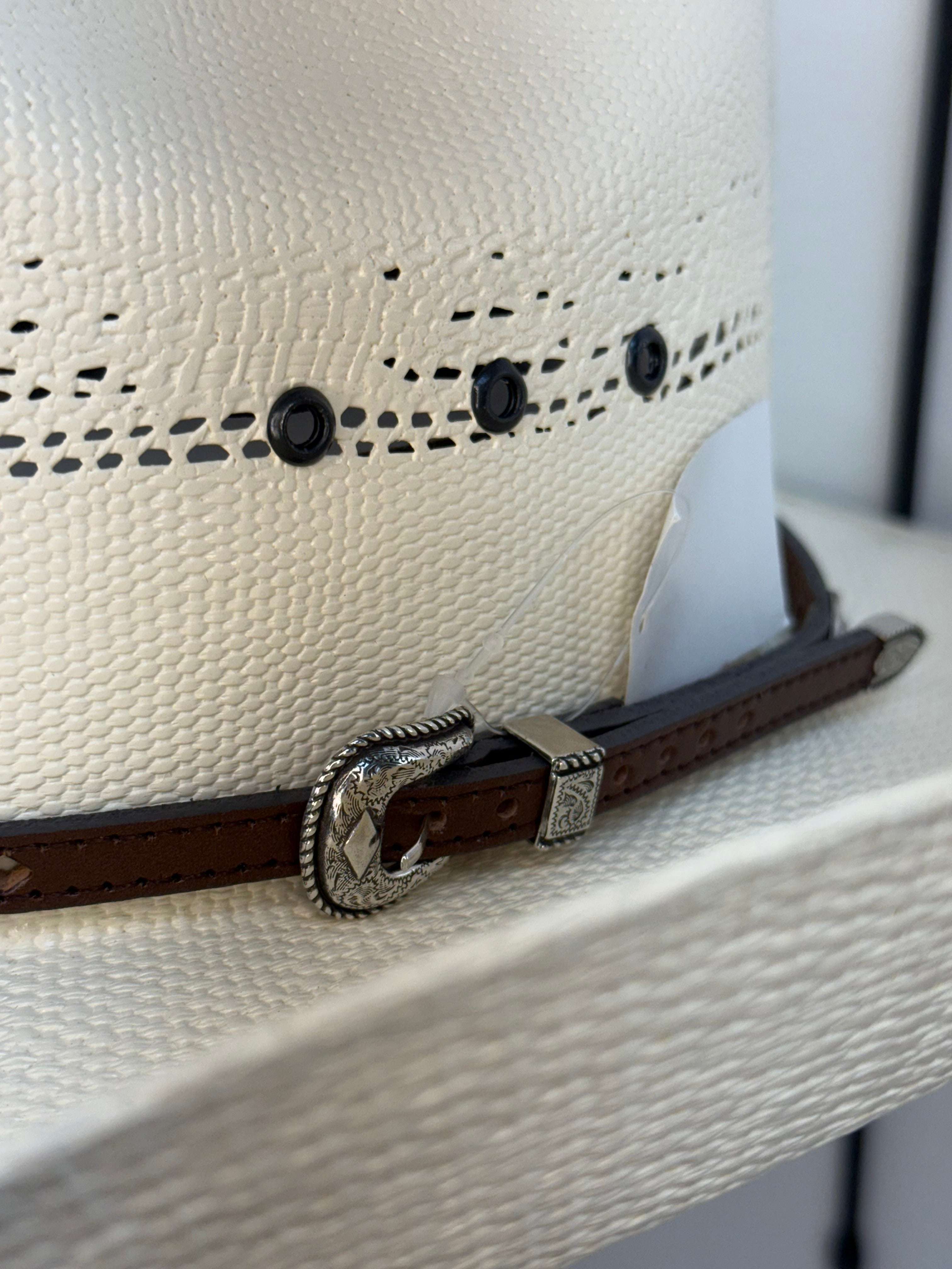 TOQUILLA STYLE 3D- DH104 Laherradurawwnc.com