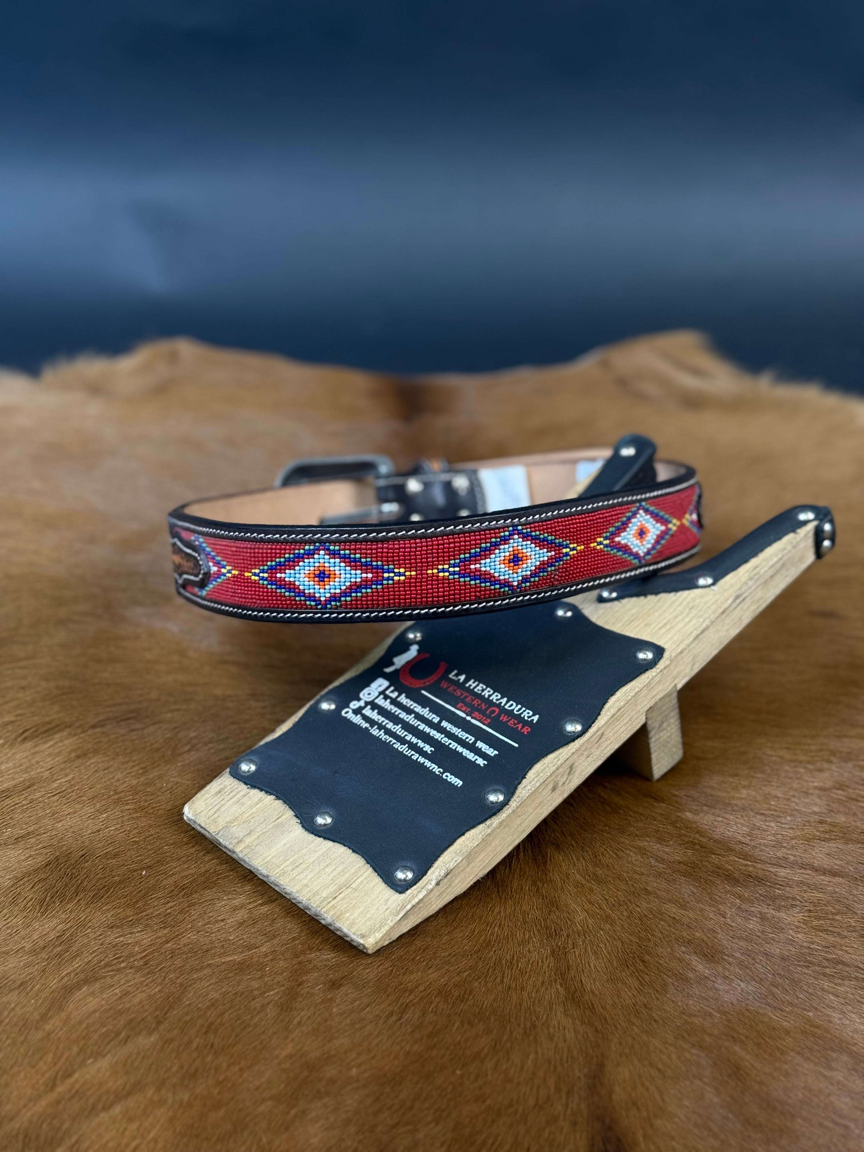 ORIGINAL CHALLENGER HORSE WEAR RED AZTEC BELT- 26RT27A Laherradurawwnc.com