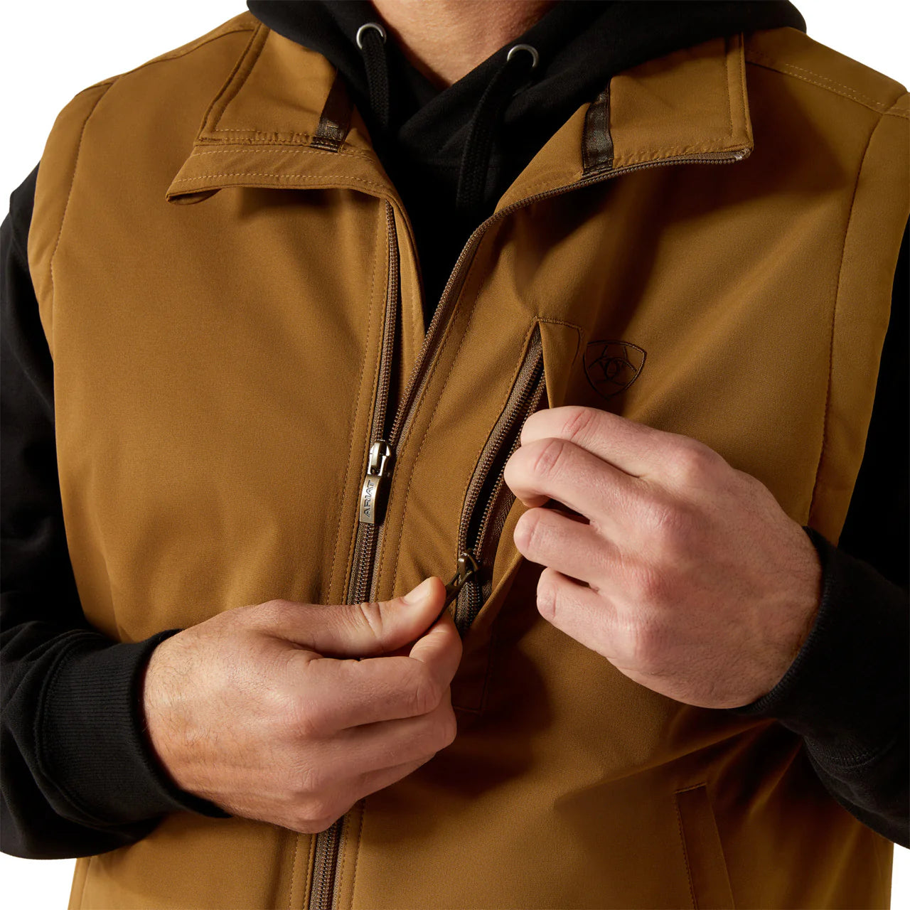 ARIAT MENS FIELD INSULATED VEST KHAKI 10062516