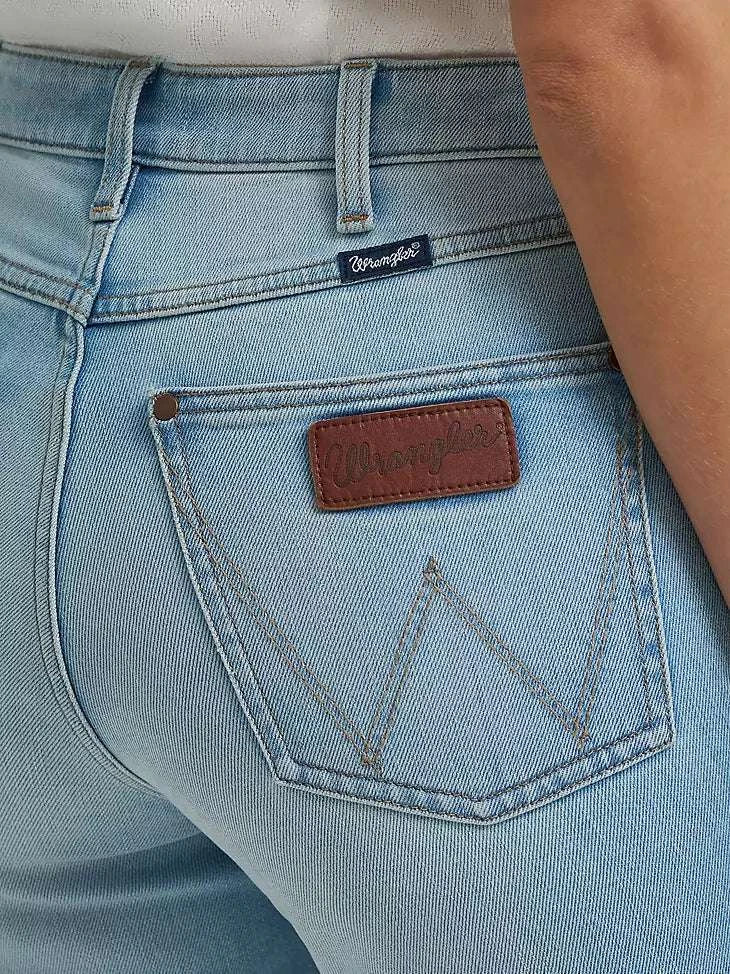 WRANGLER WOMENS HIGH RISE BOOT CUT - 112379374 Laherradurawwnc.com
