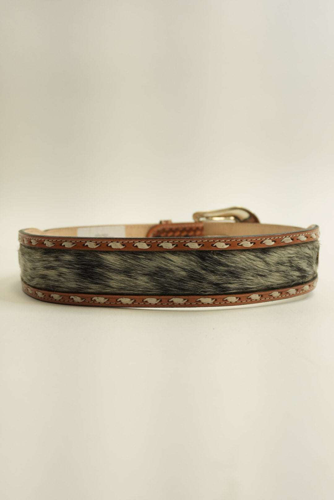 LA HERRADURA COWHIDE TAN PRINT HANDTOOLED BLACK/WHITE 2 IN BELT ONLY Laherradurawwnc.com