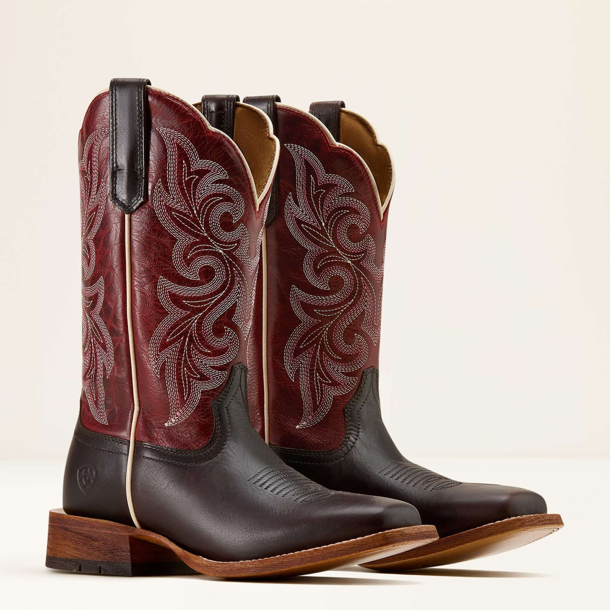 ARIAT WOMEN COUNTY LANE CHOCOLATE/DEEP RED 10074375 Laherradurawwnc.com