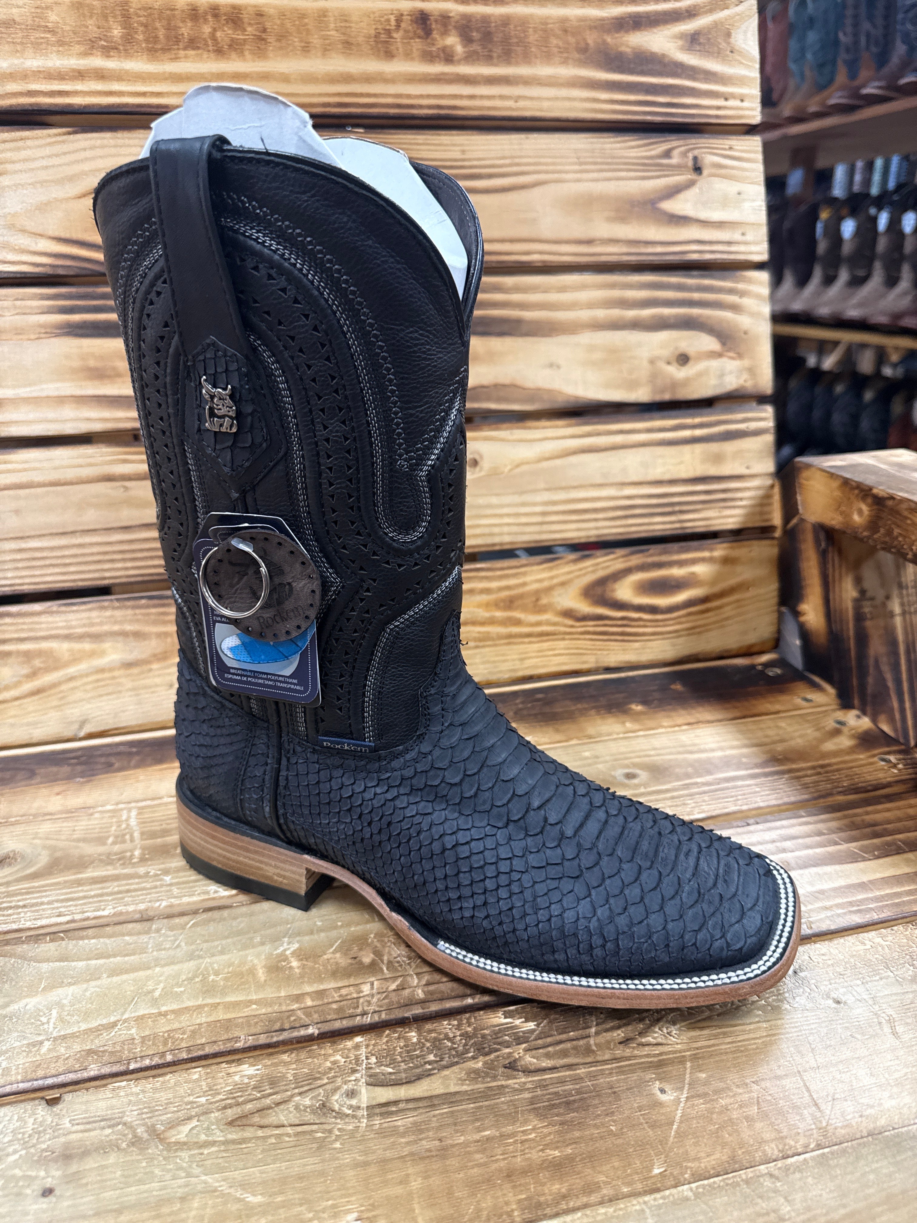 ROCKEM EXOTIC PITON NEGRO MATE SQUARE TOE NEW DESING 501N2