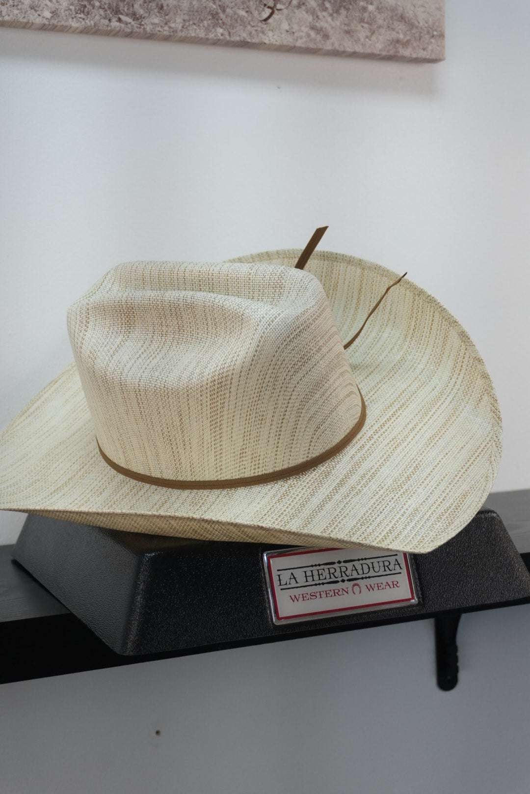 HERRADURA STRAW HAT MALBORO SHAPE MANHATAM Laherradurawwnc.com