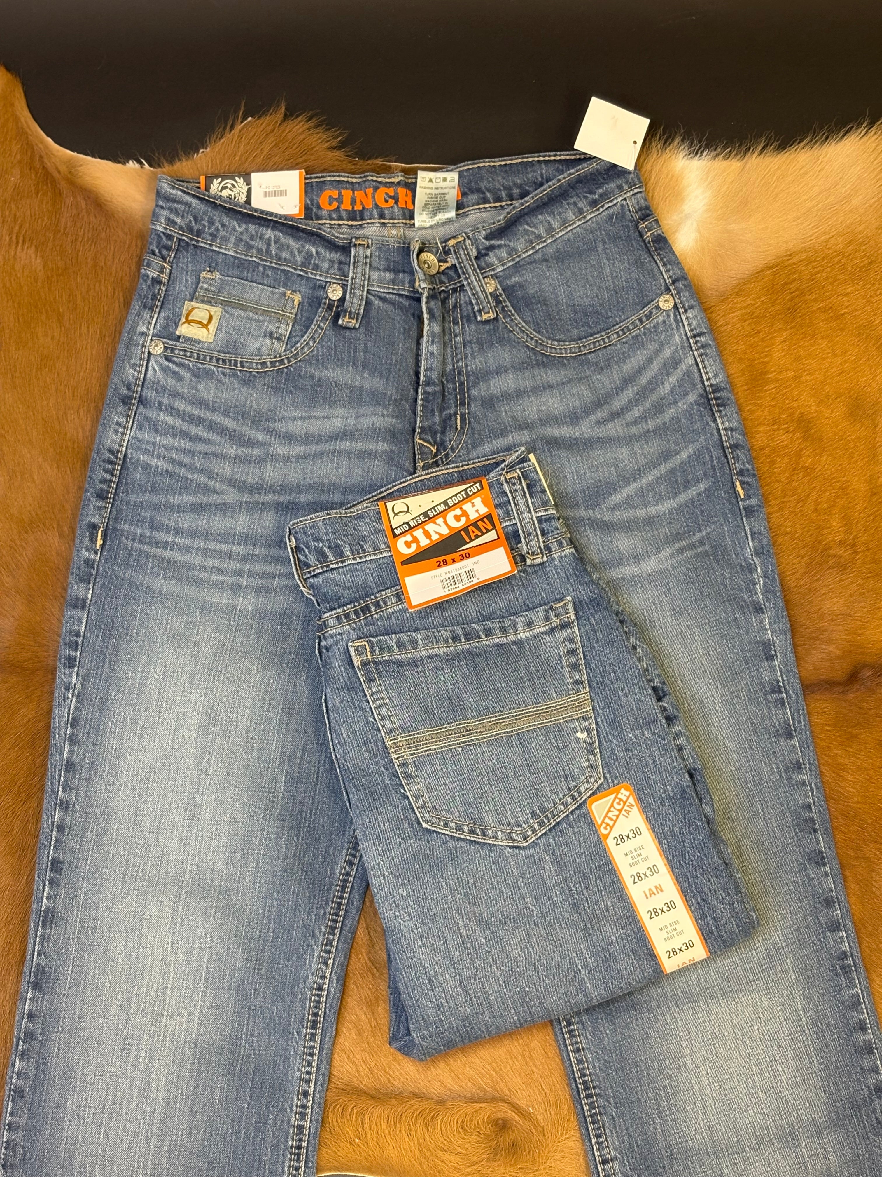 CINCH JEAN IAN MID RISE SLIM BOOTCUT - MB31836001 IND