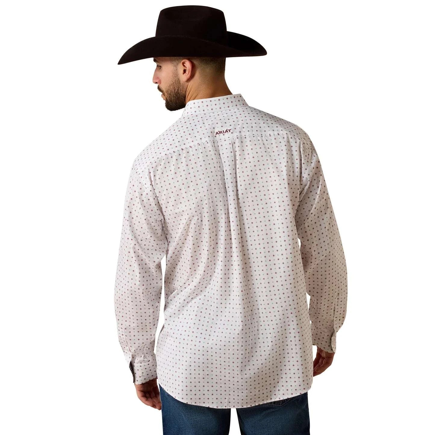 ARIAT MENS WF WAVERLY LS SHRT WHITE GEO PRINT 10073681 Laherradurawwnc.com