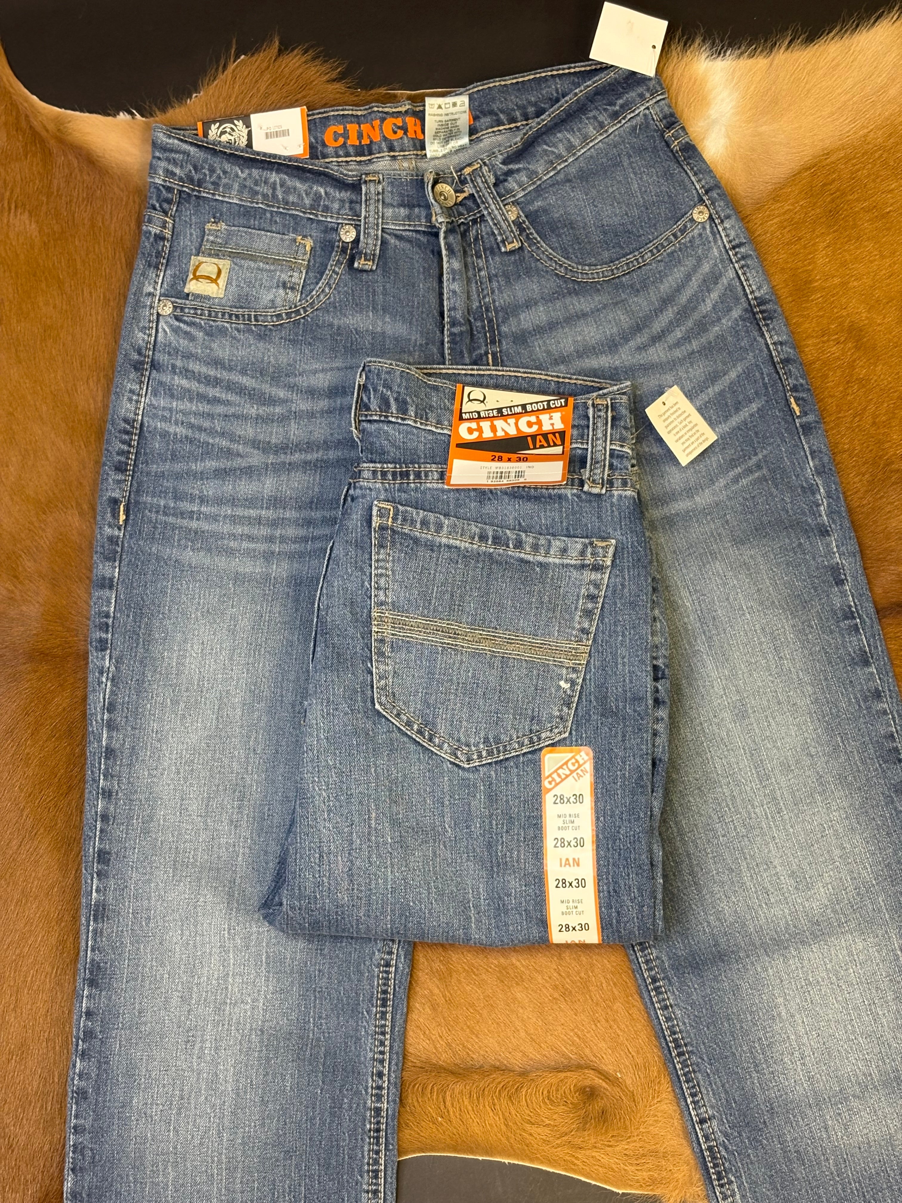 CINCH JEAN IAN MID RISE SLIM BOOTCUT - MB31836001 IND