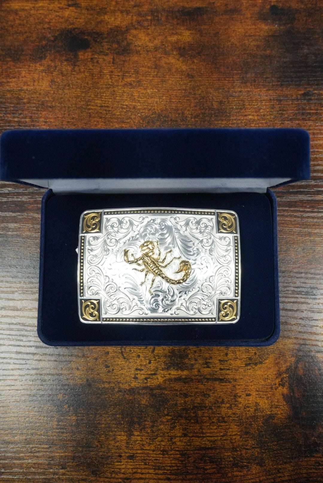MONTANA SILVERSMITH TWO TONE COWBOY BUCKLE SCORPION Laherradurawwnc.com