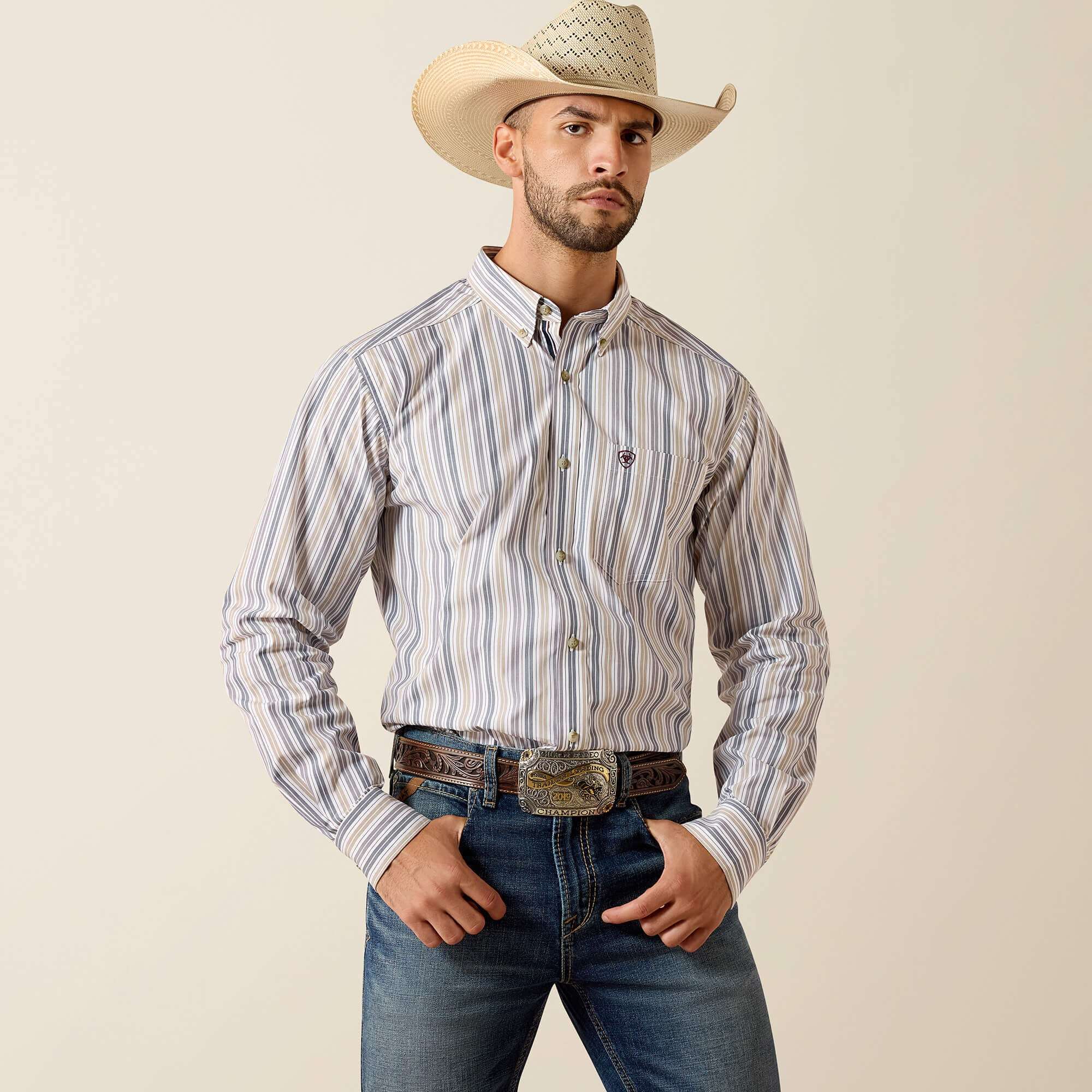 ARIAT MEN PRO PRYCE FTD LS SHRT WHITE STRIPE 10071575 Laherradurawwnc.com