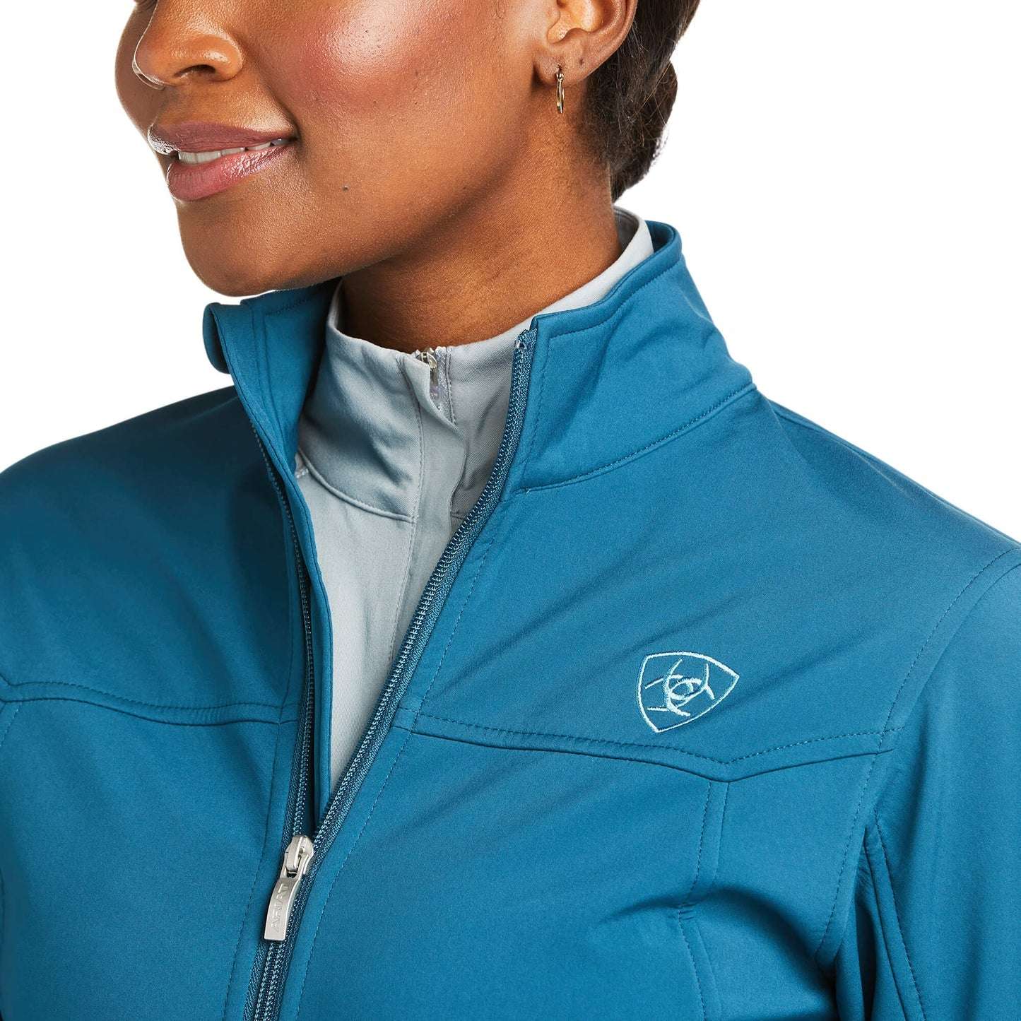 ARIAT WOMENS JACKET SOFTSHELL EURASIAN TEAL SERAPE - 10037396 Laherradurawwnc.com