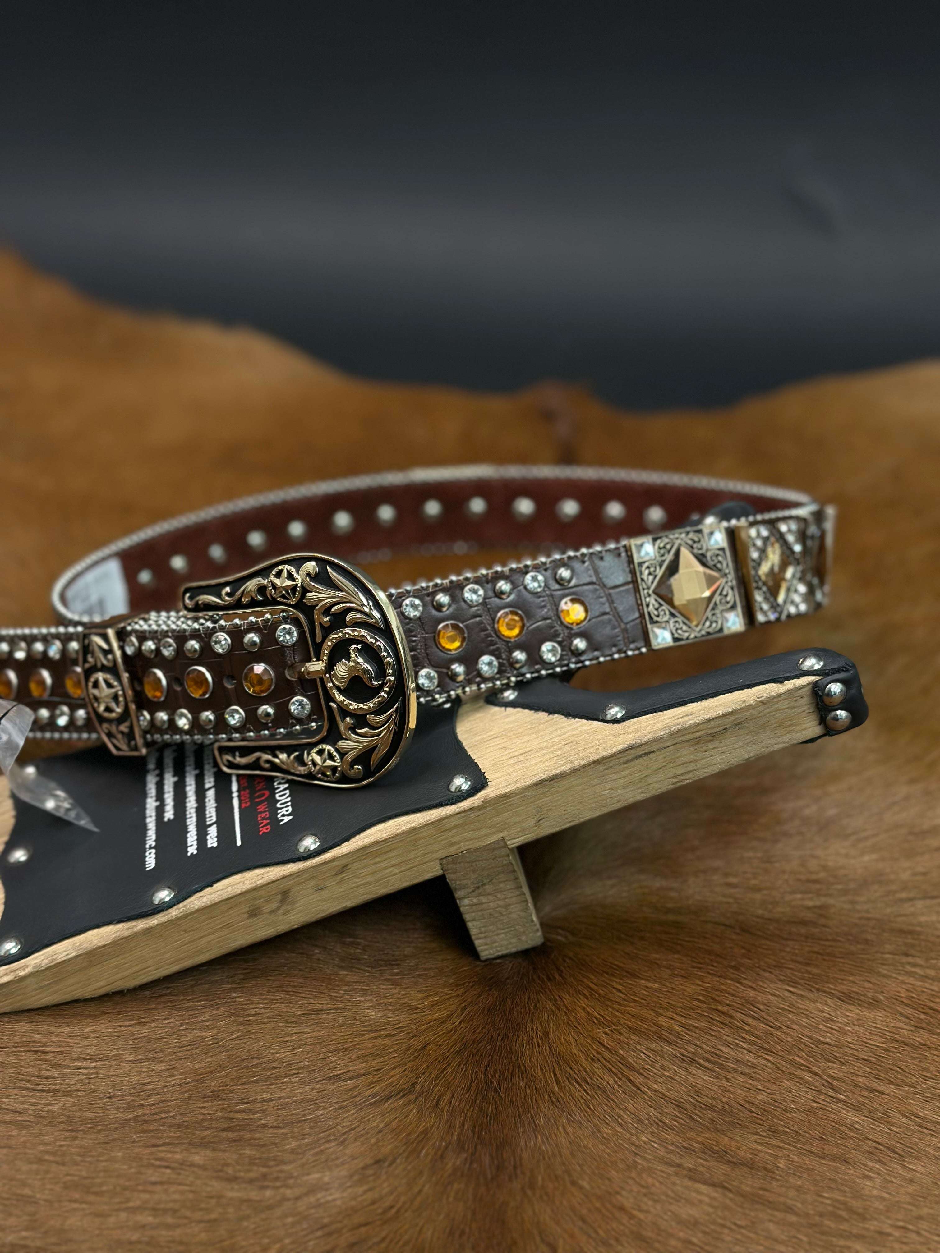 BROWN EXOTIC CLEAR BLING UNISEX BELT ROSE/ BLACK BUCKLE Laherradurawwnc.com