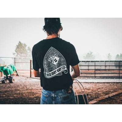 RED DIRT HAT CO. - TSHIRT RDHCT173 HOLD EM Laherradurawwnc.com
