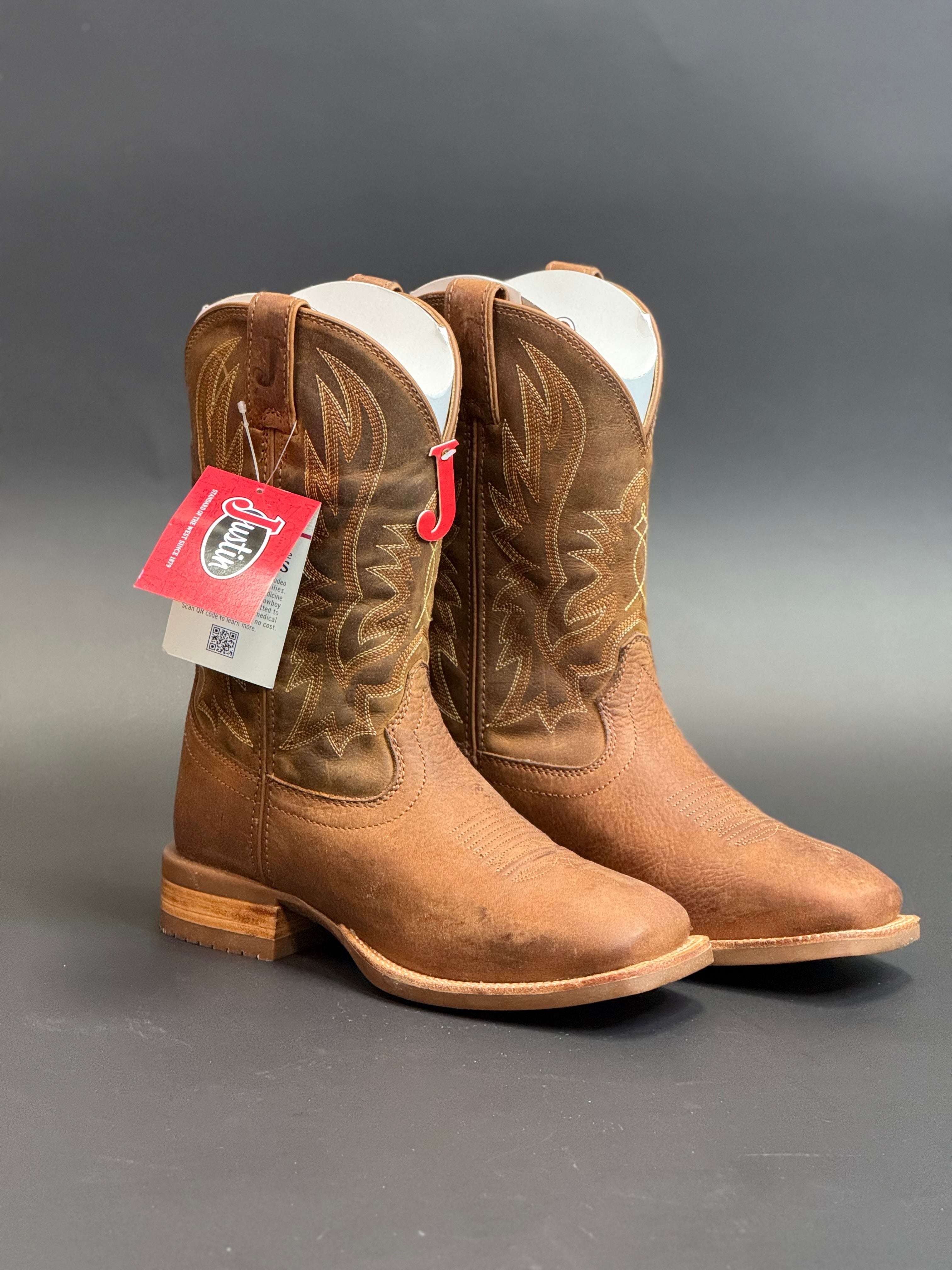 JUSTIN RUSTLE CHESTNUT BROWN COWHIDE #OL7331 Laherradurawwnc.com