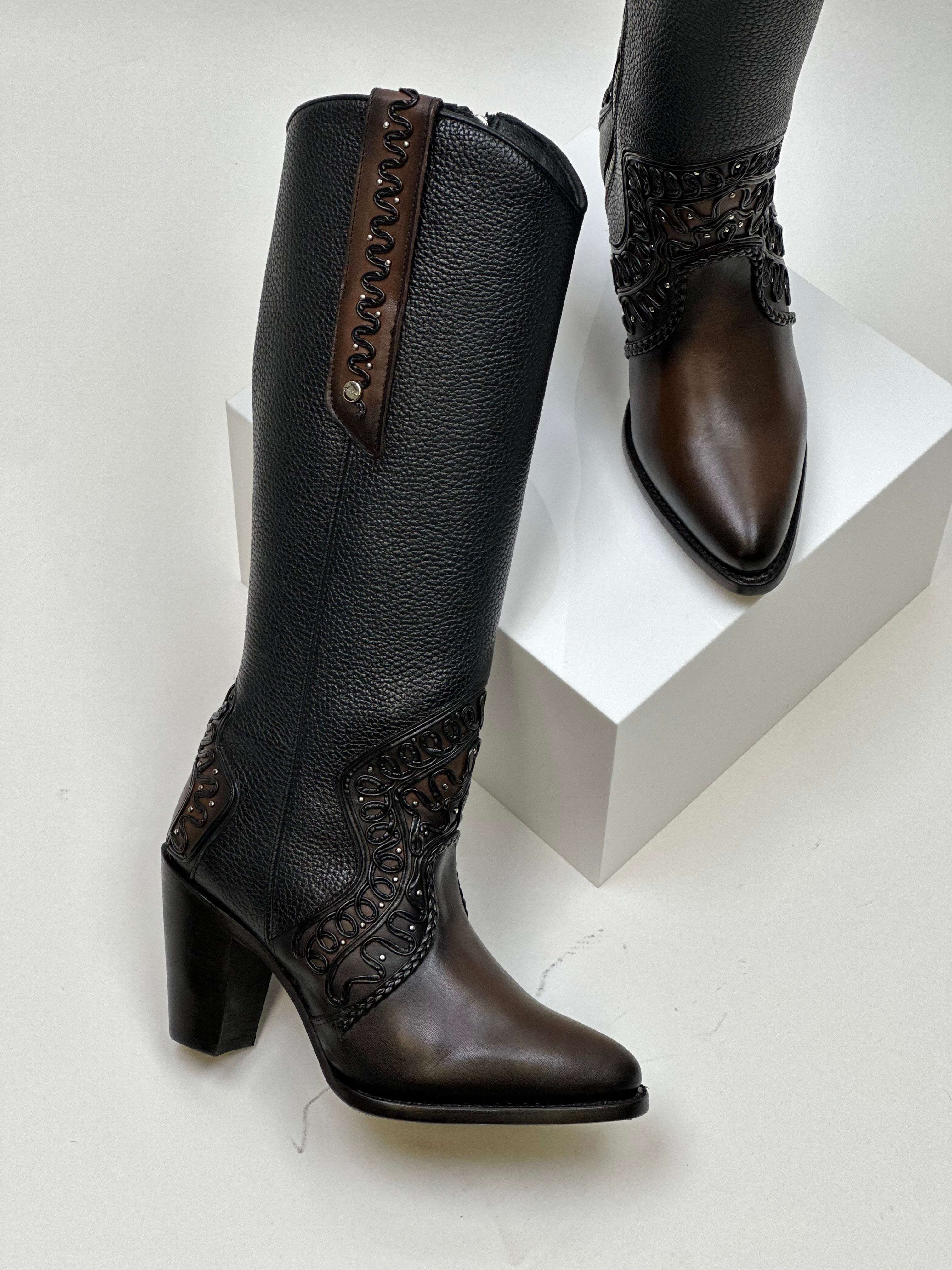 WOMEN’S CUADRA BOTA DE RES CRUST MIEL CHOCOLATE ZIPPER ROUND TOE CC240 Laherradurawwnc.com