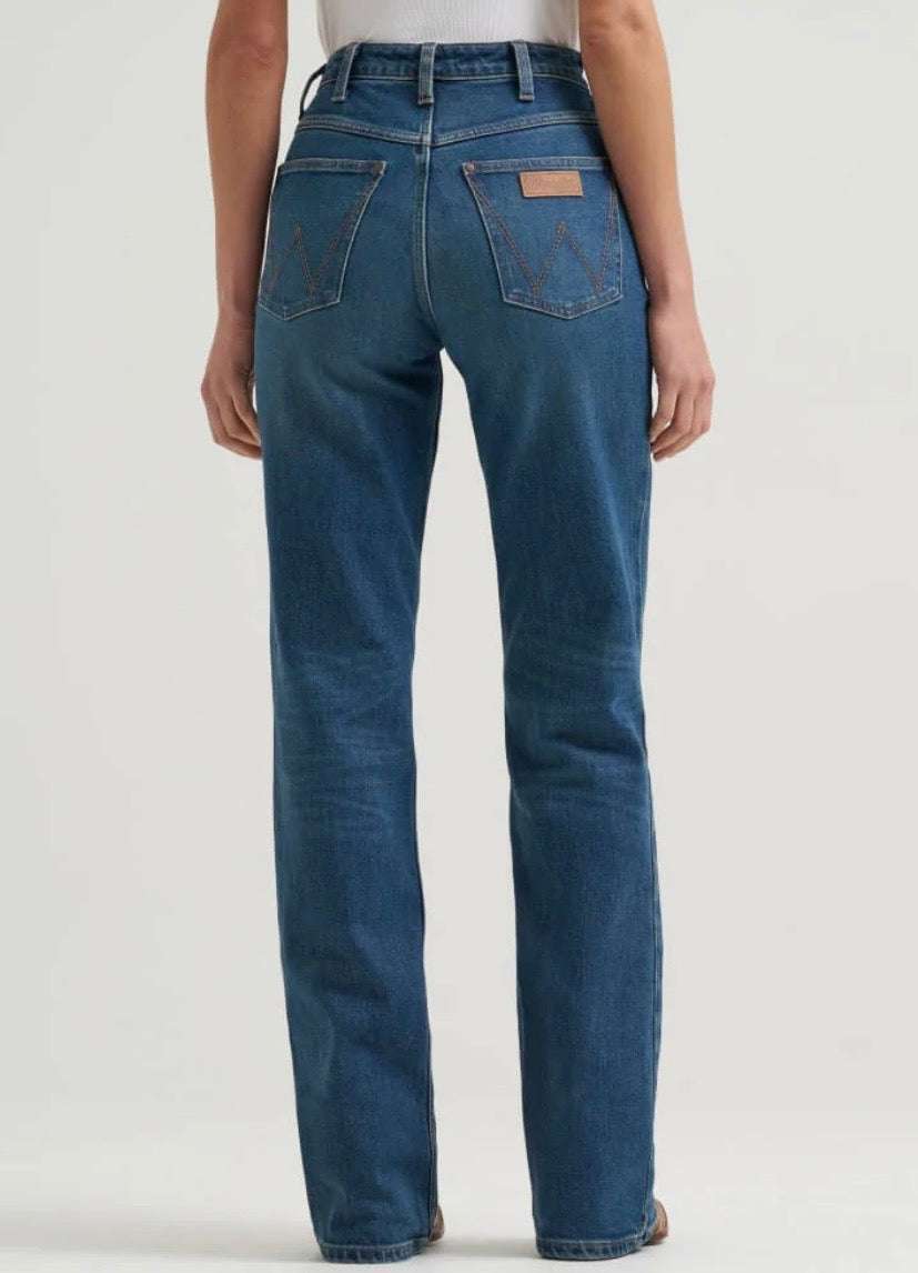 WRANGLER WOMENS SKYLAR HIGH RISE RELAXED JEANS - 112367599 Laherradurawwnc.com