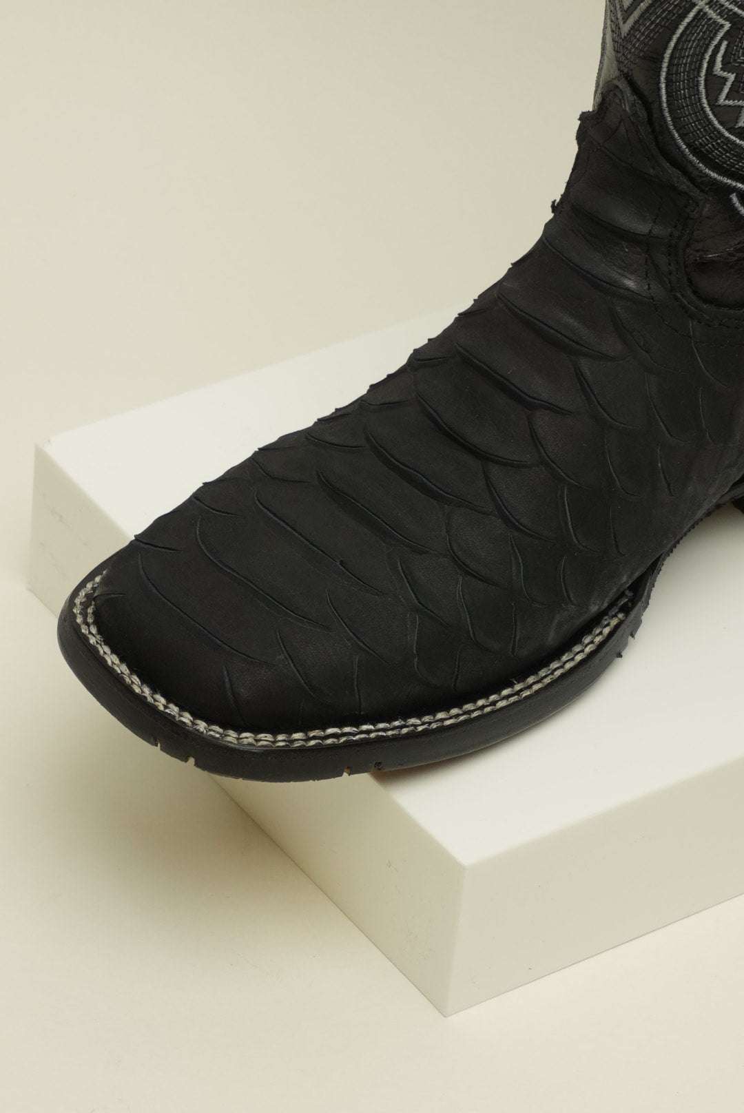 LA HERRADURA MENS DANIEL PITON JUMBO NOBUCK NEGRO BARZA SQUARE TOE BOOT Laherradurawwnc.com
